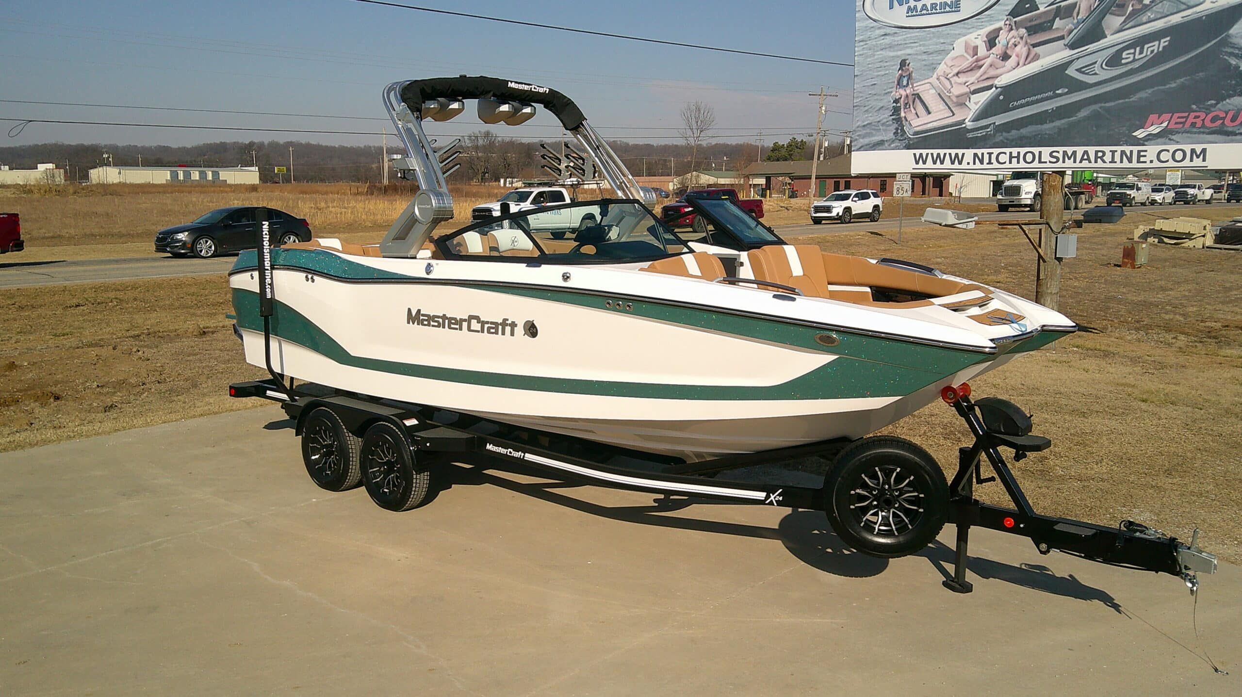 2025 MasterCraft X24 - 3
