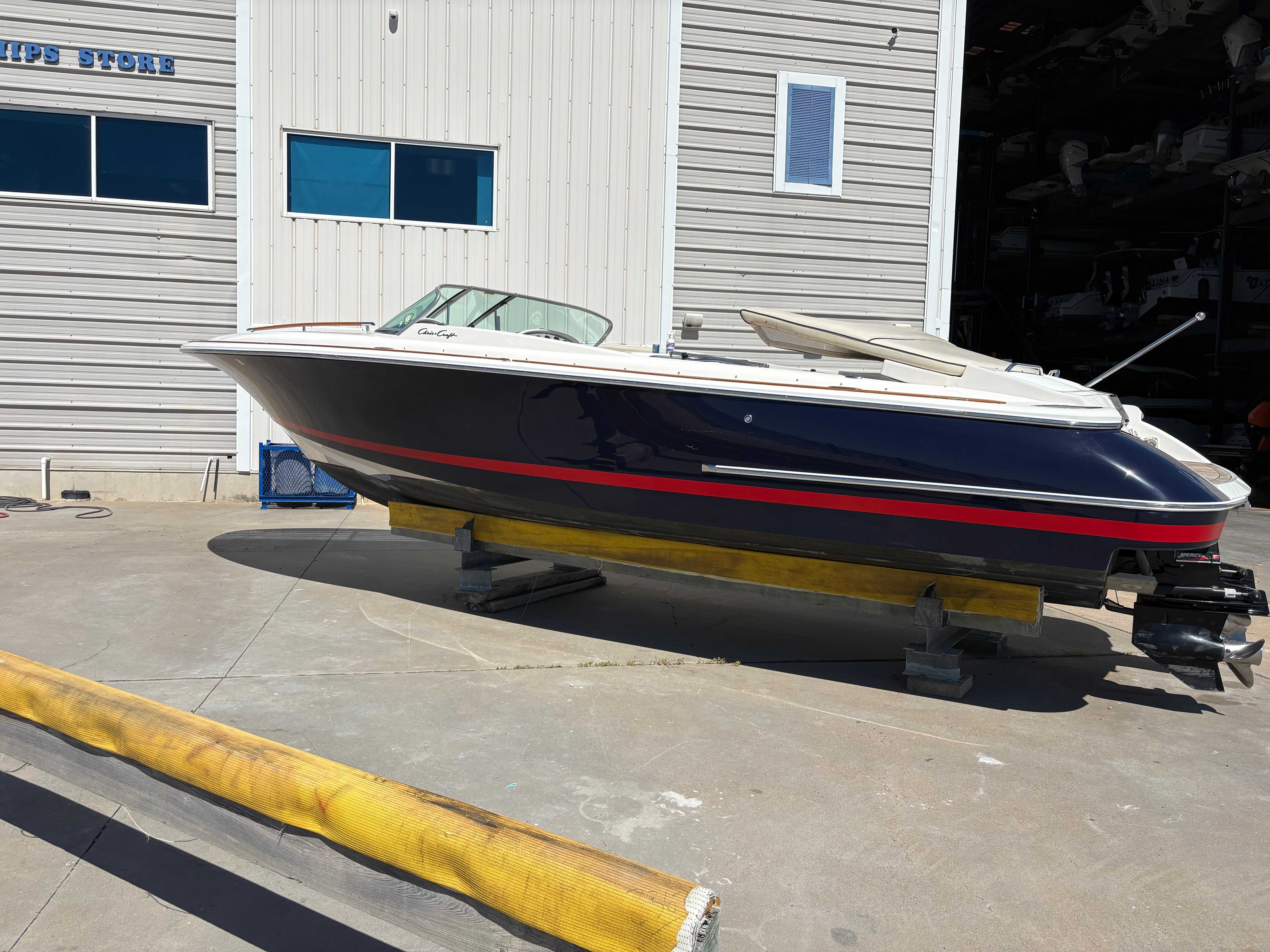 2004 Chris-Craft Corsair 28 - 3