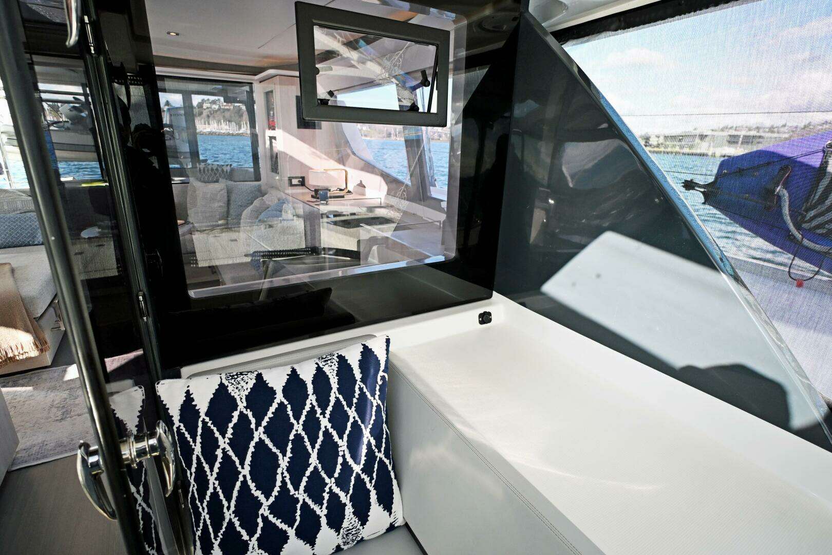 2020 Leopard 45 - Image 16