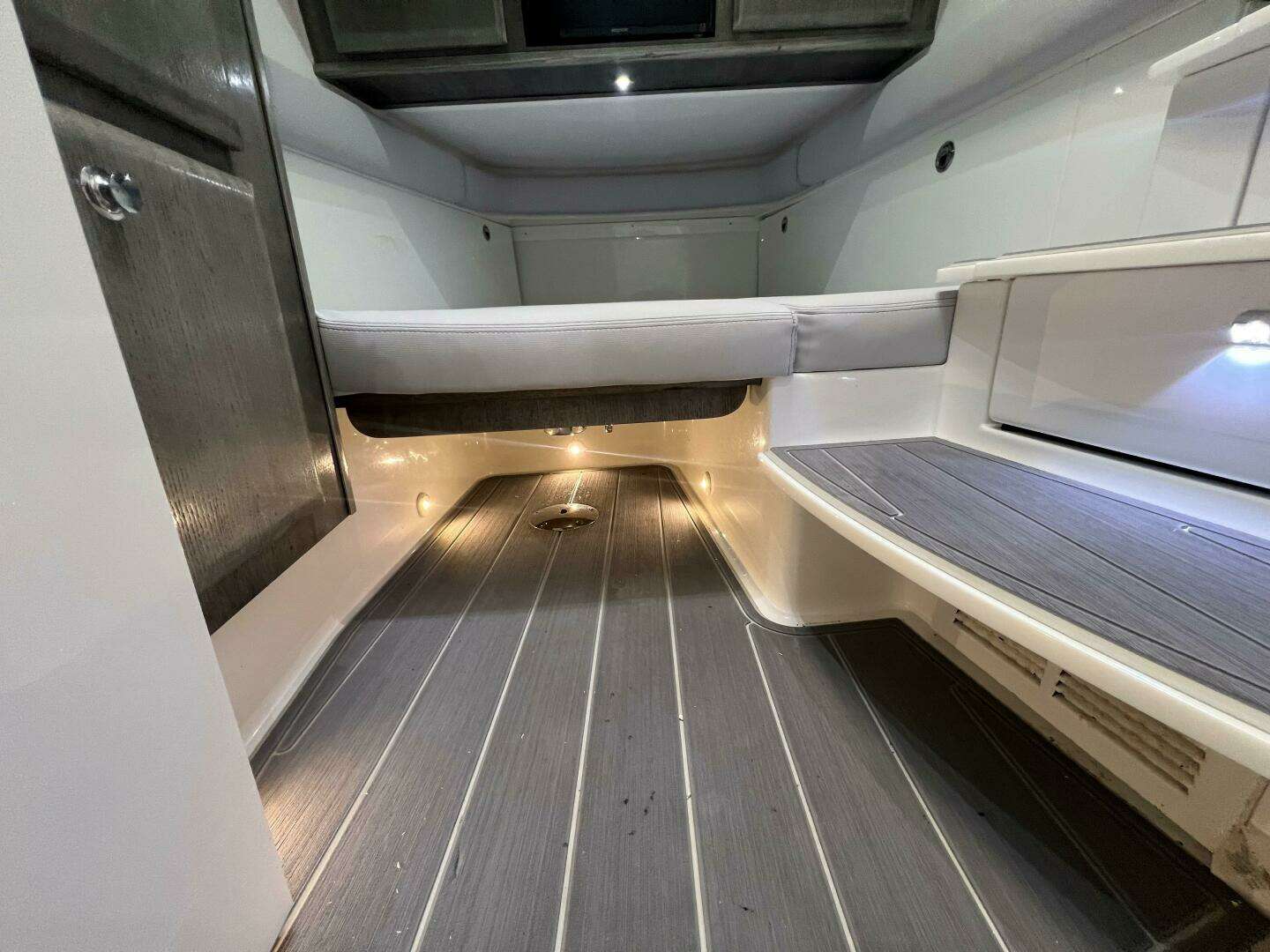 2020 HCB 53 Suenos - Image 26