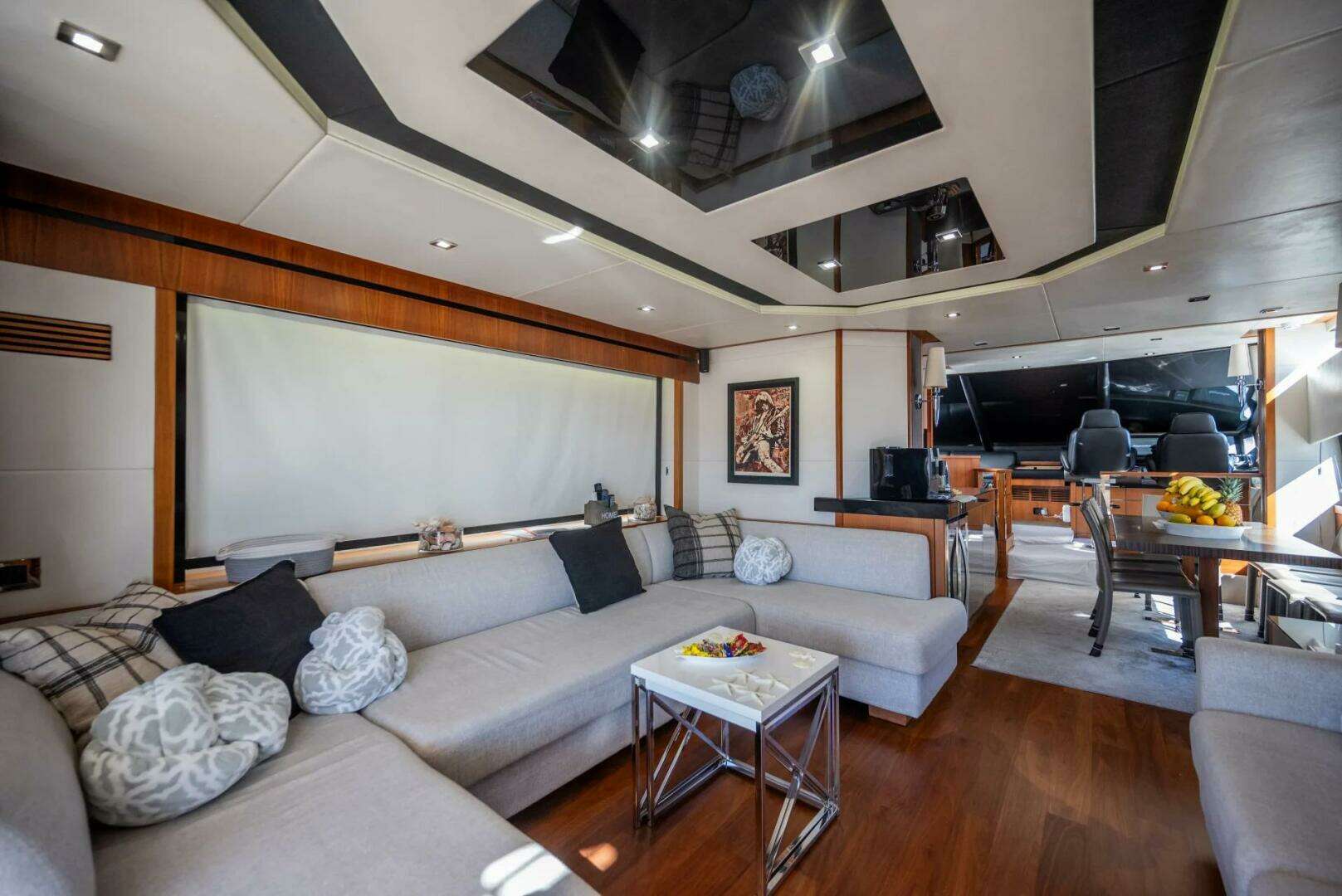 2015 Sunseeker 75 - Image 34