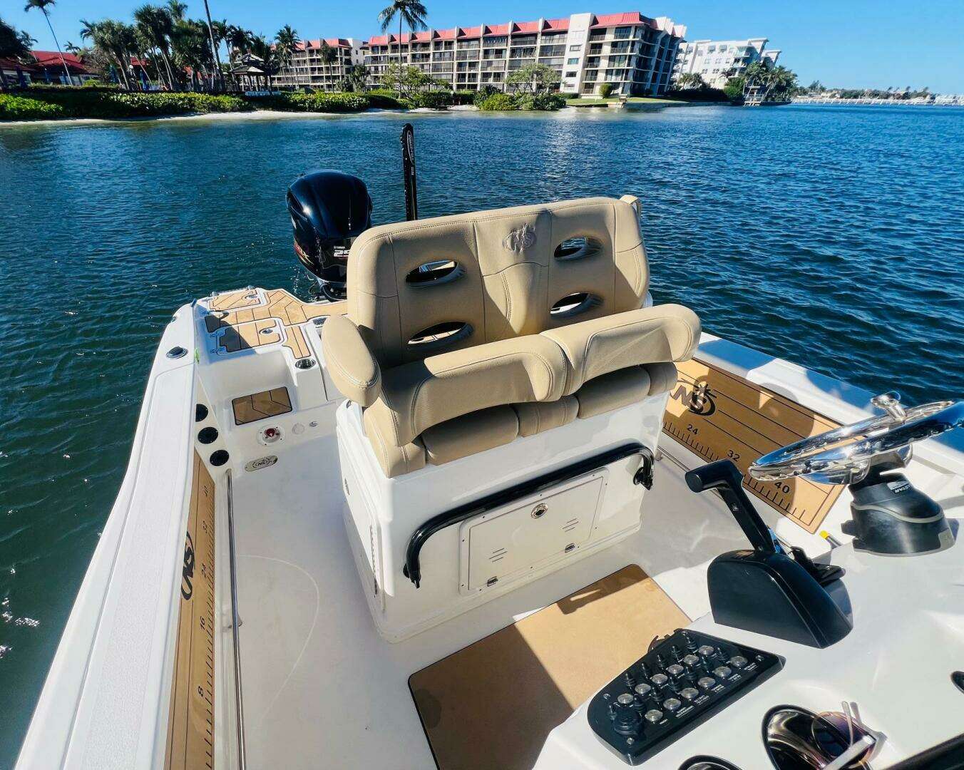 2020 NauticStar 251 Hybrid - Image 26