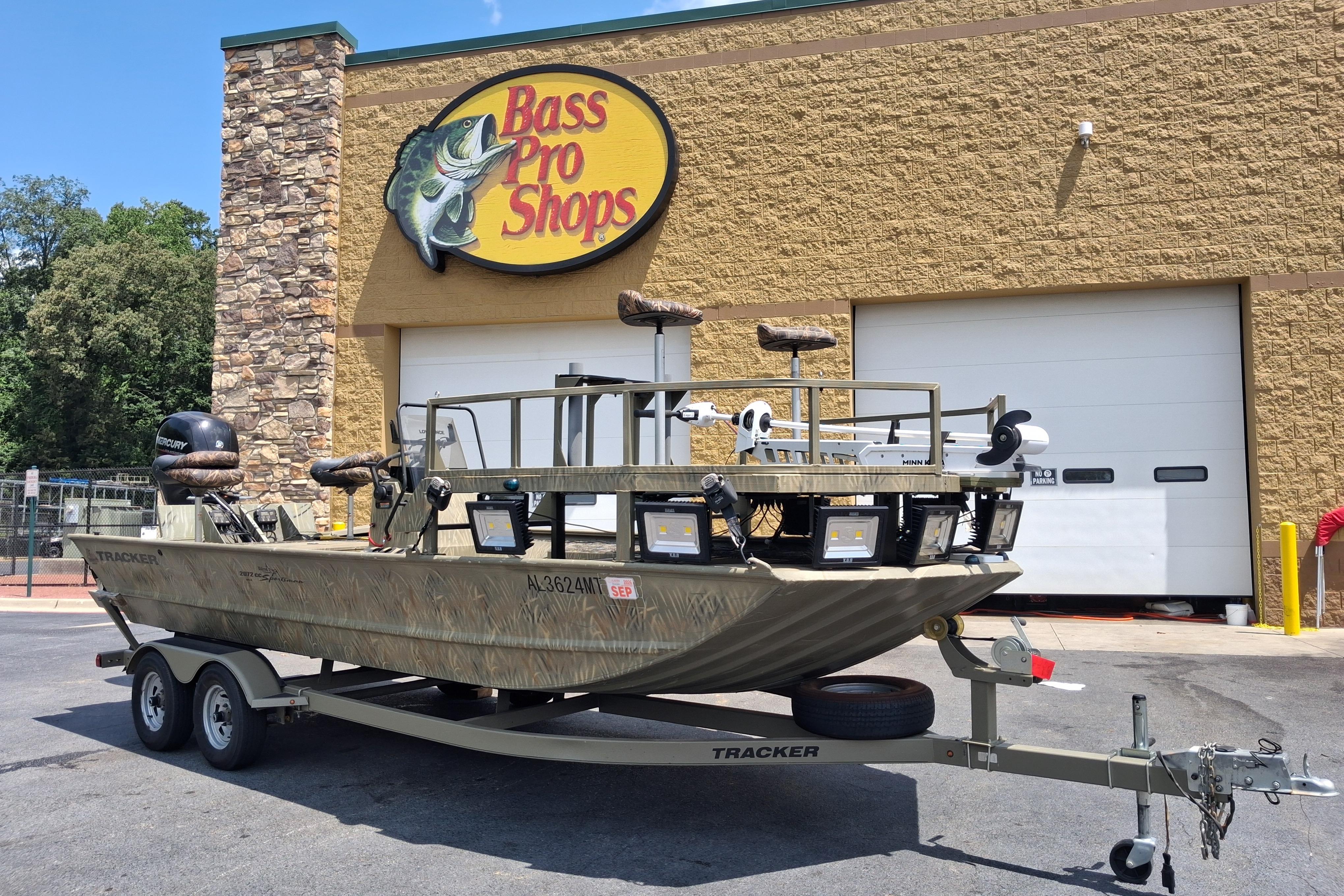2016 Tracker Grizzly 2072 CC Sportsman