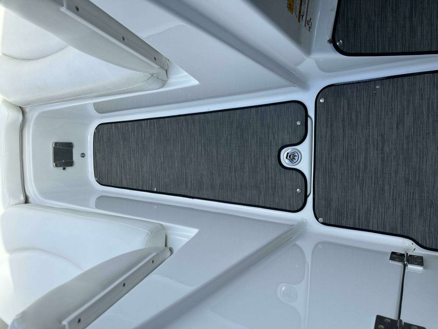 2020 Four Winns HD 240 OB - Image 28