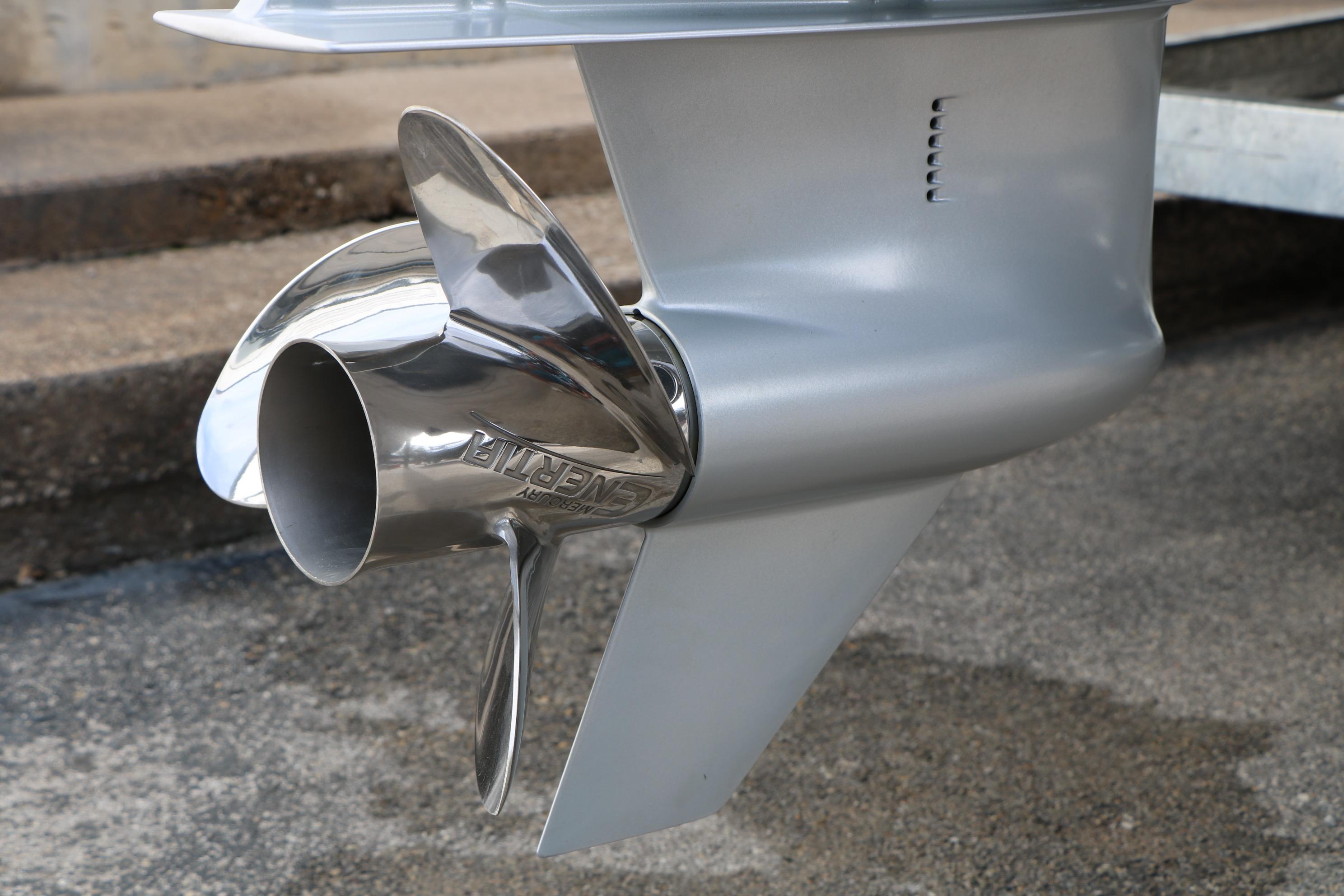 Sleek 2026 Evotti 523CS boat propeller, showcasing polished metal design.