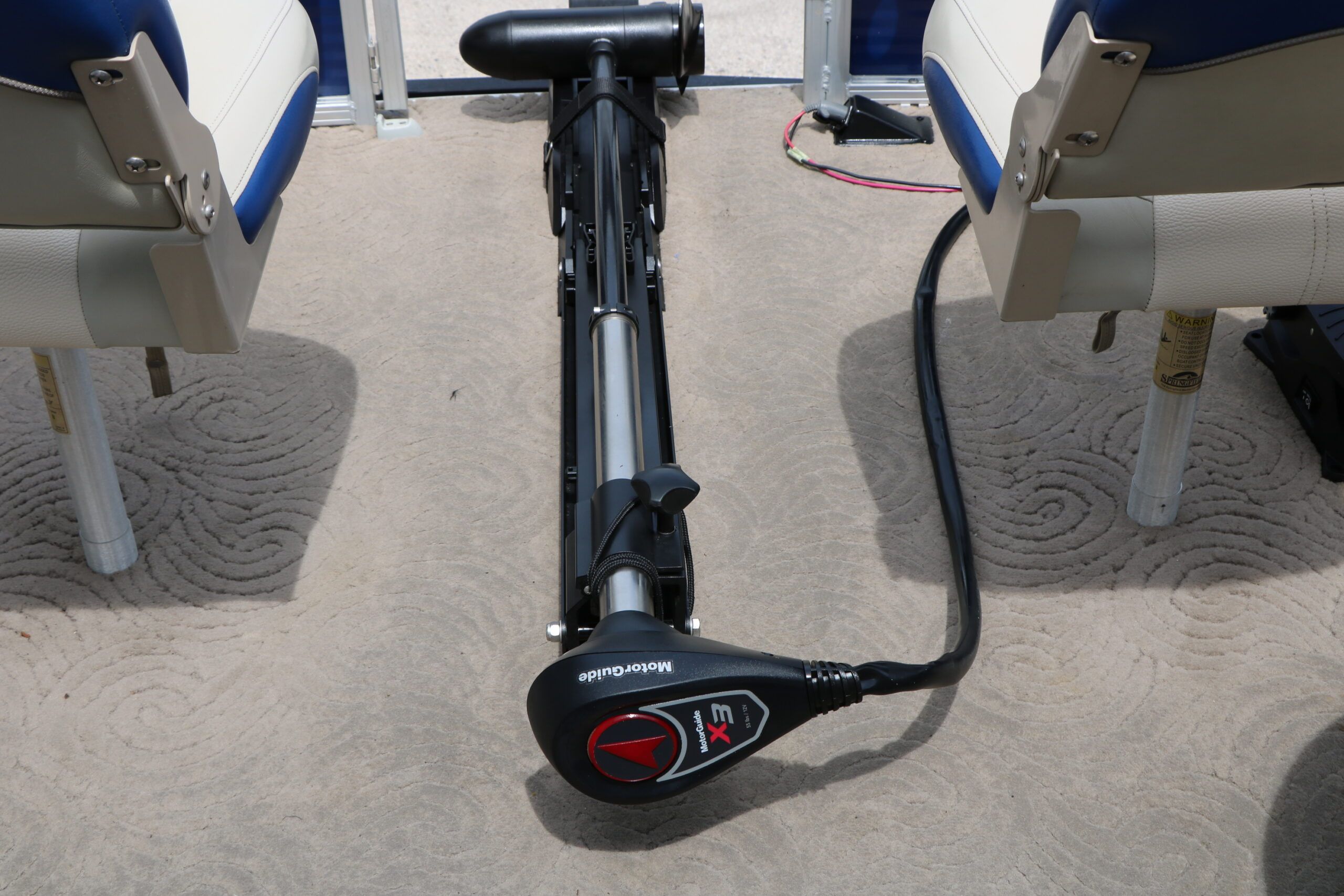 2013 Sun Tracker Fishing Barge 20 DLX - 38