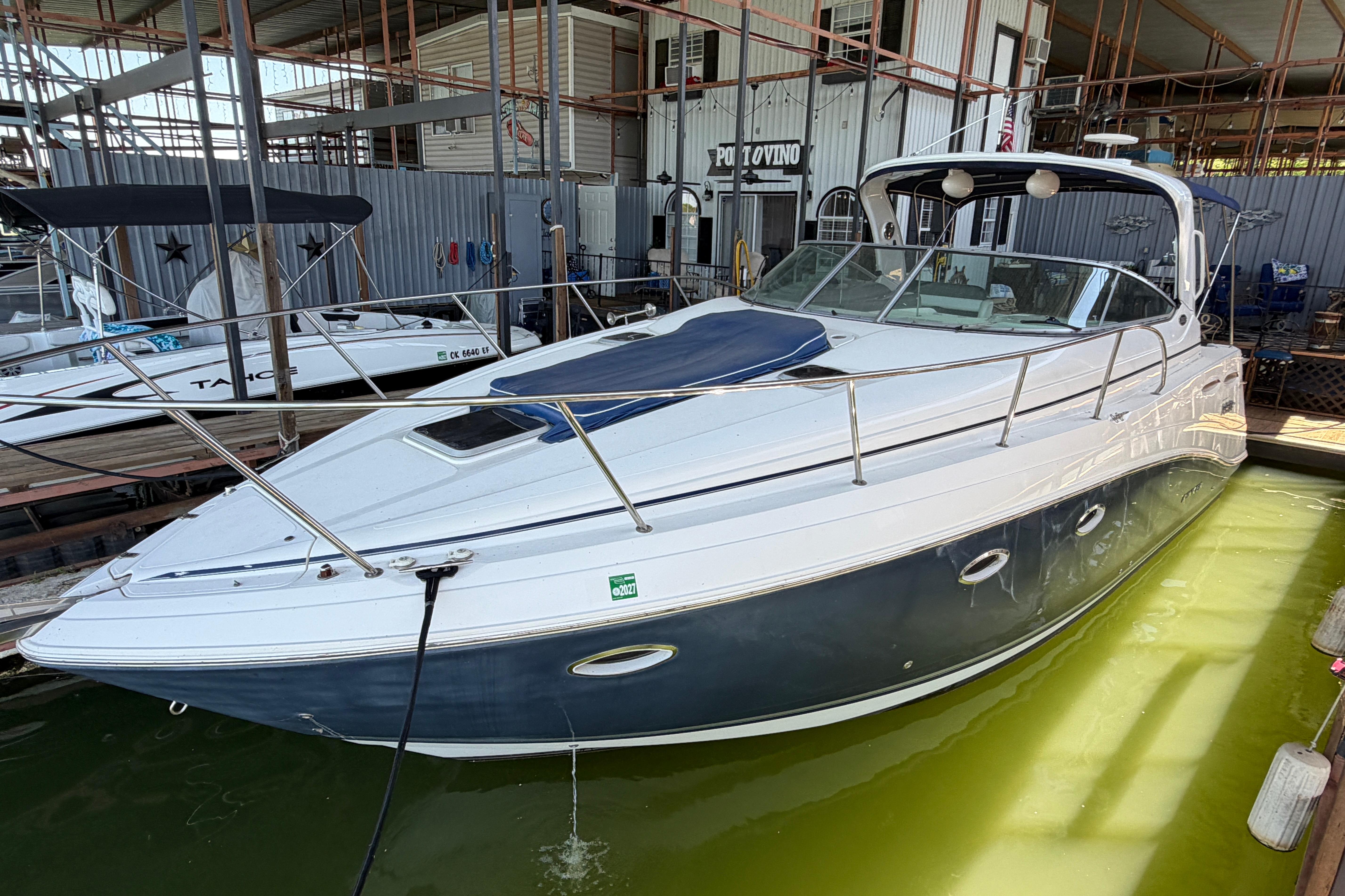 2008 Rinker 350 Express Cruiser