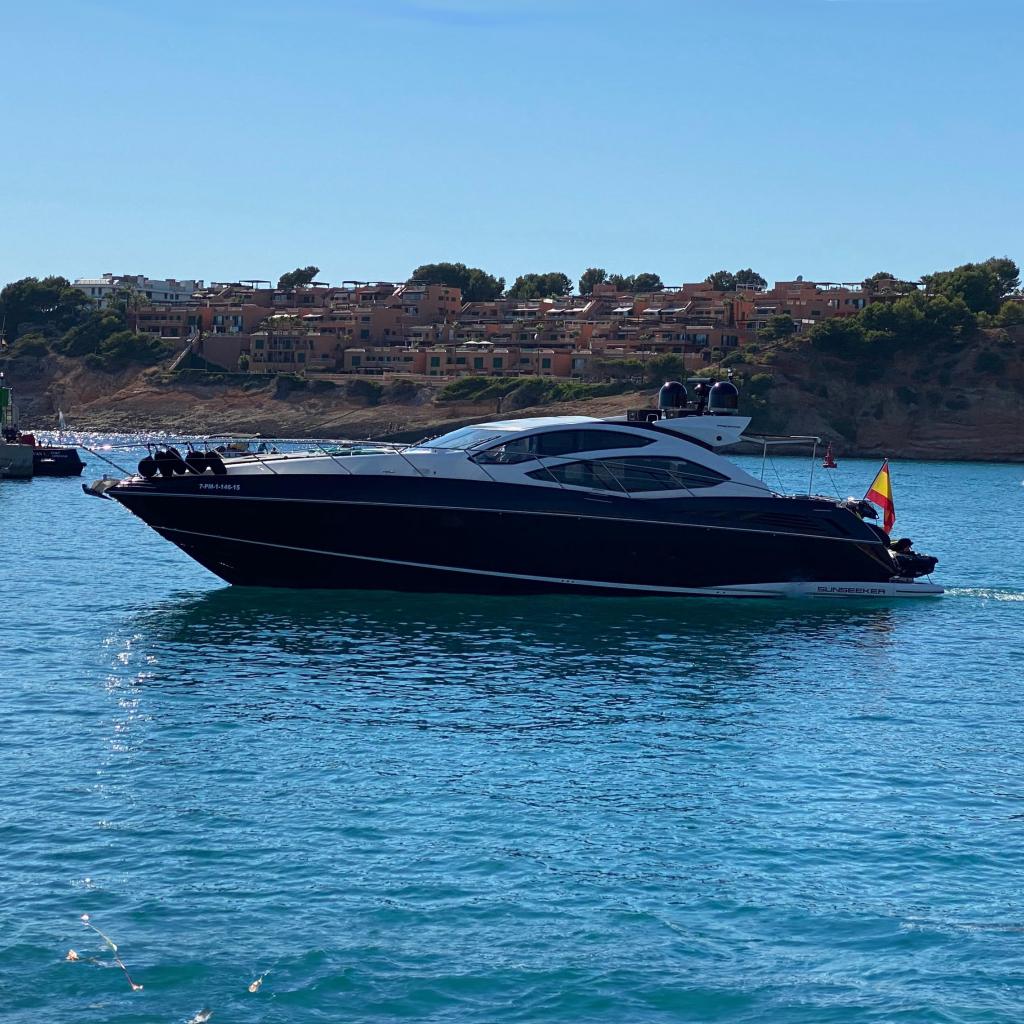 2010 Sunseeker Predator 64