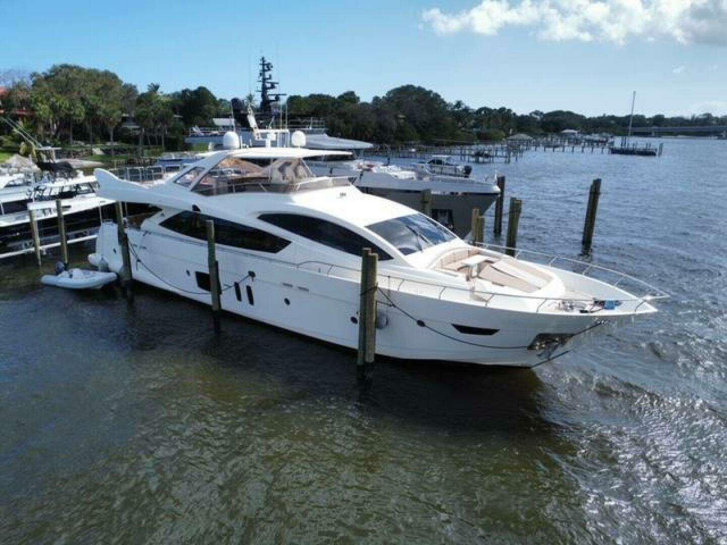 2009 Astondoa 95 GLX - Image 2
