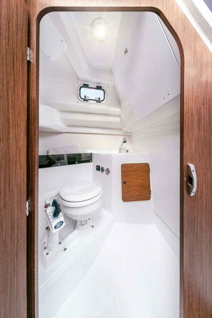 2027 Beneteau Antares 8 - Image 7