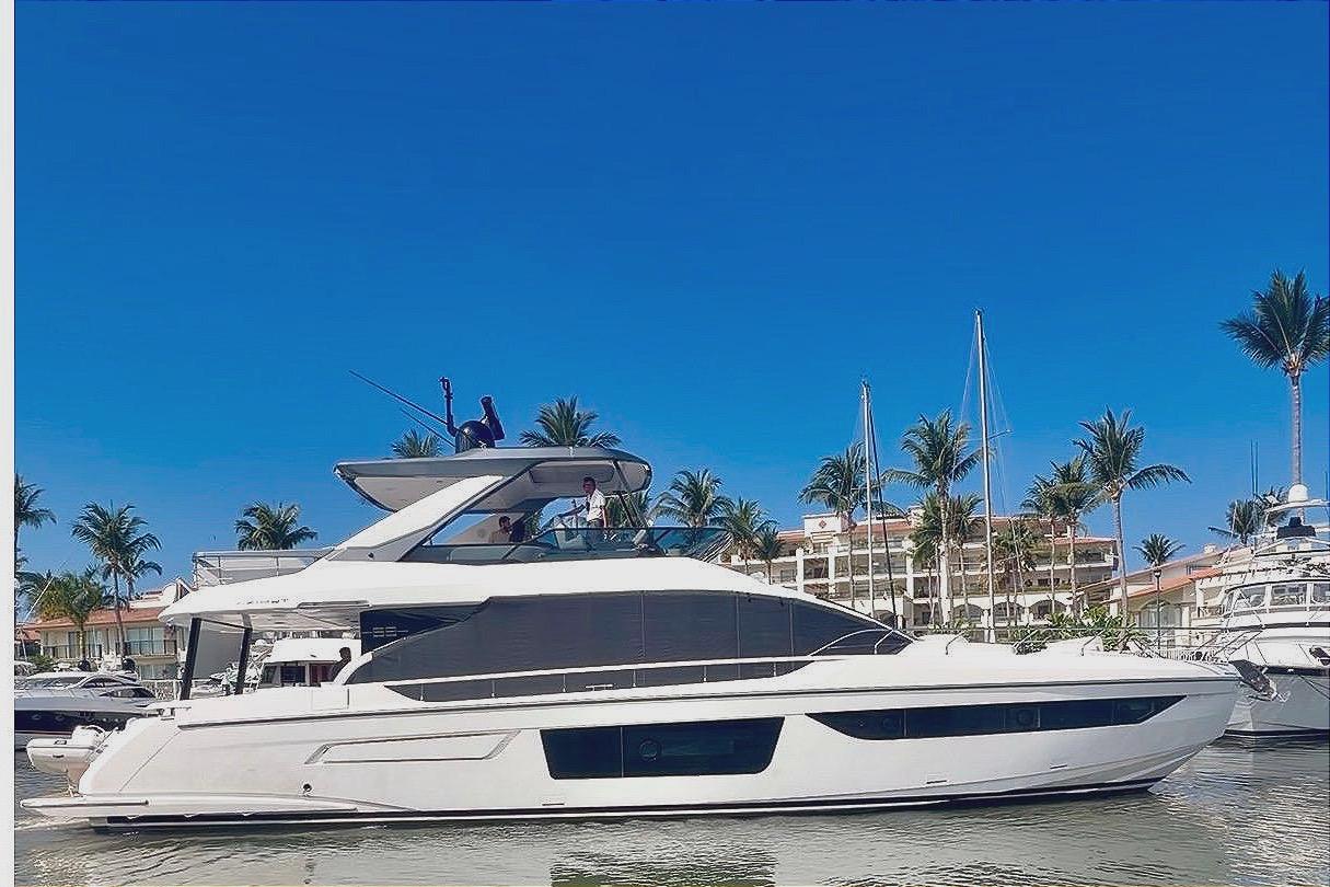 2023 Azimut Fly 68