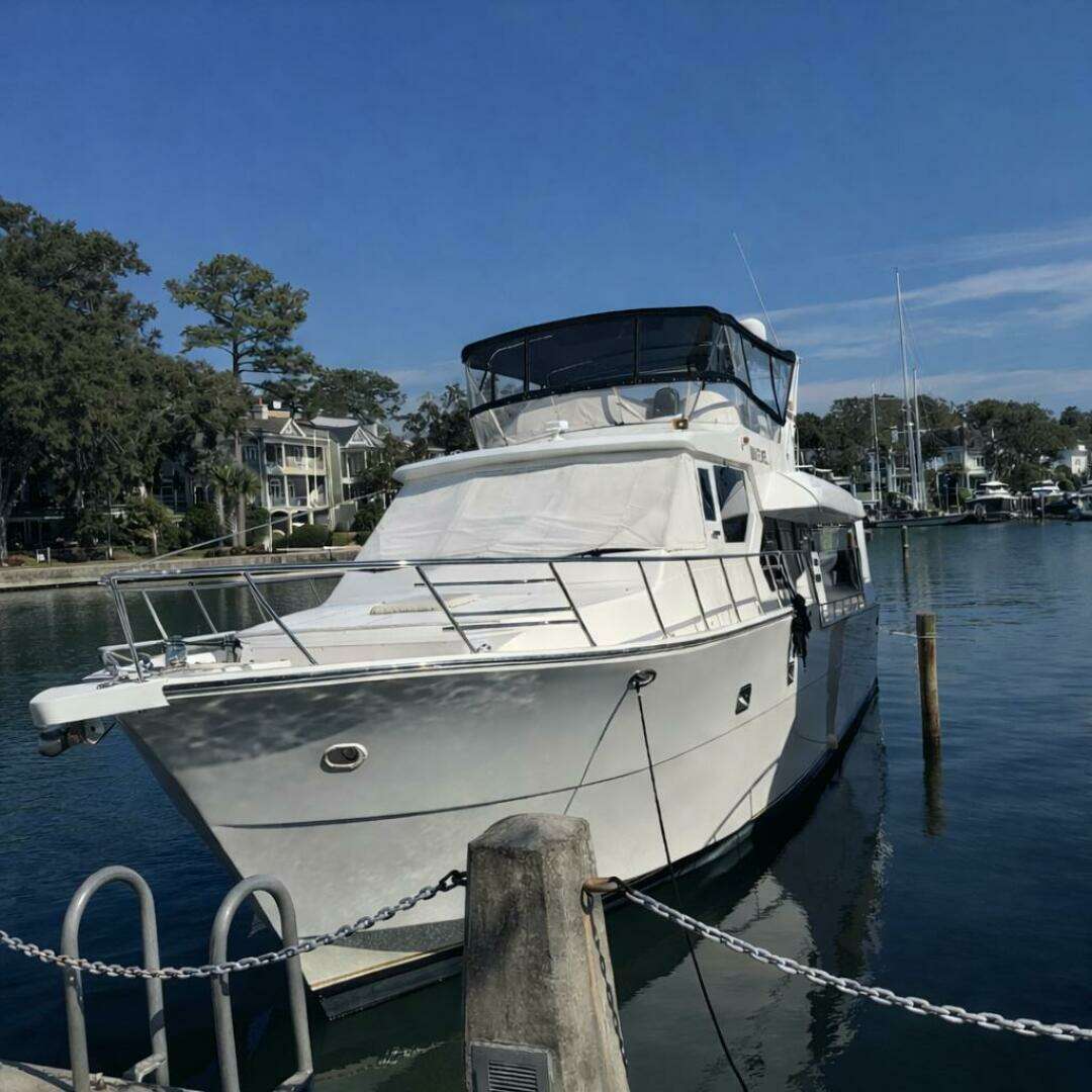 2004 Altima 55 Pilothouse - Image 3