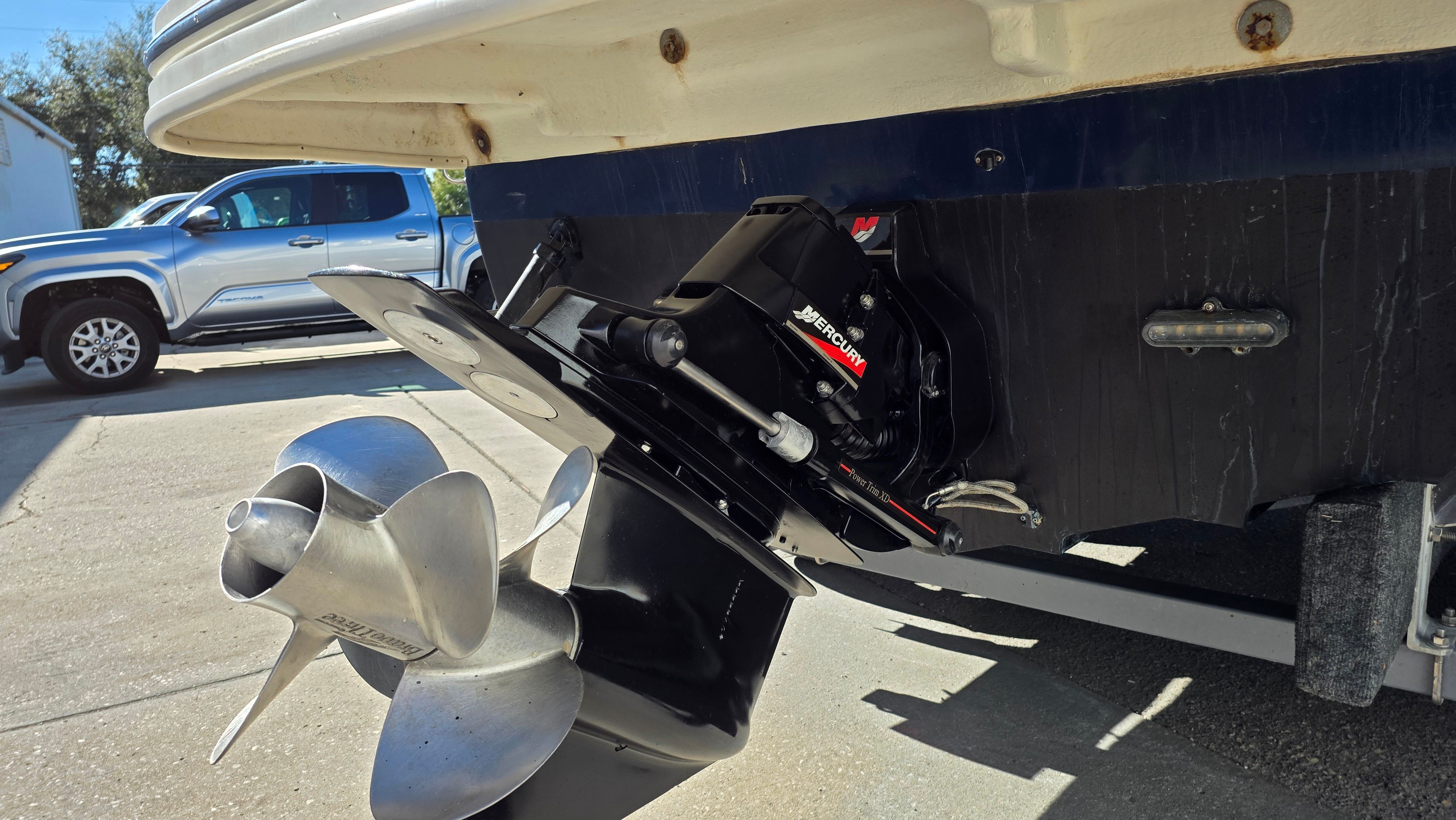 2010 Sea Ray 260 Sundeck - 3