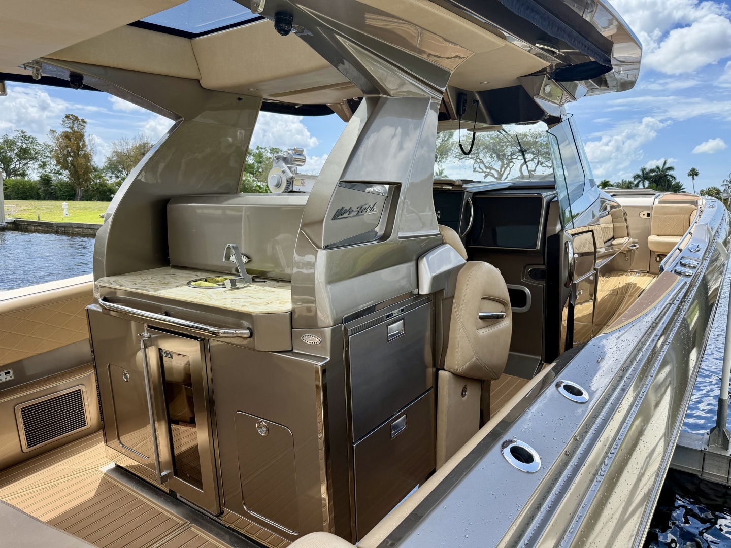2020 Nor-Tech 550 SPORT CENTER CONSOLE - Image 35