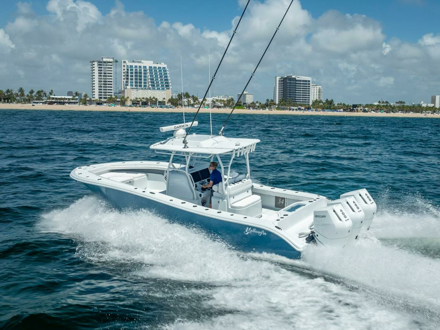 2025 Yellowfin 34 Offshore - Image 4