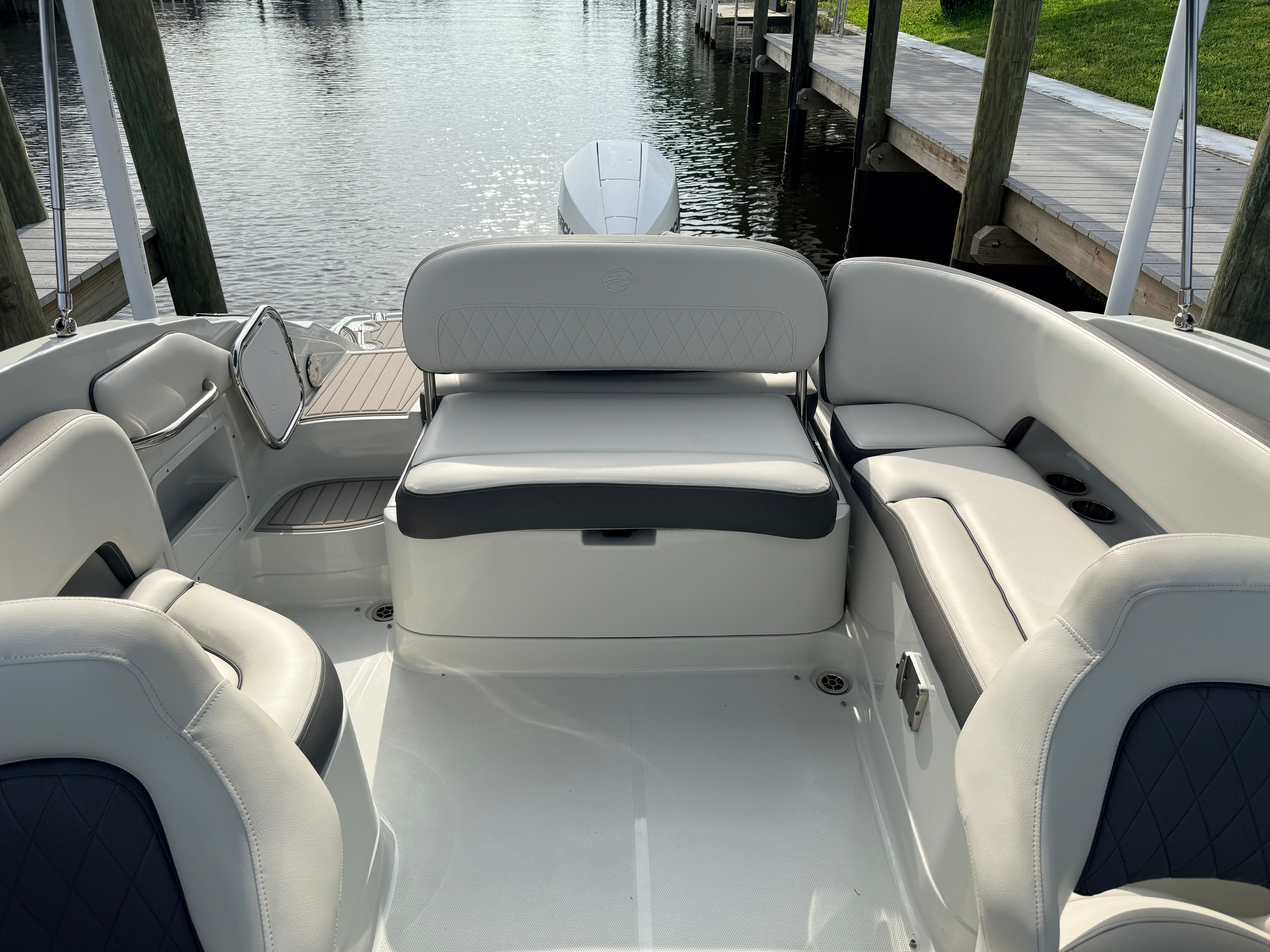 2021 Crownline Eclipse E235 XS - 14