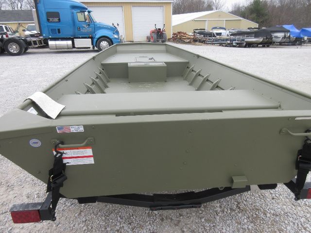 2026 Lowe 1852MT Aura Jon - 4