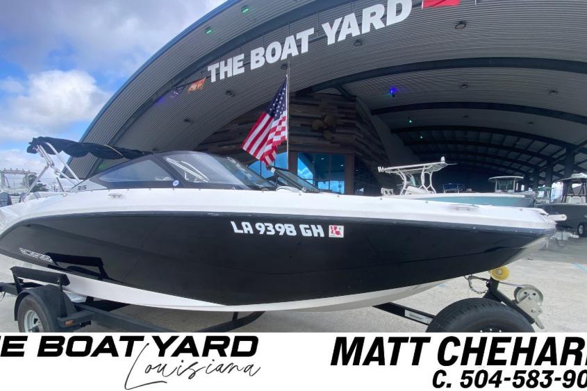 2018 Scarab 215 G