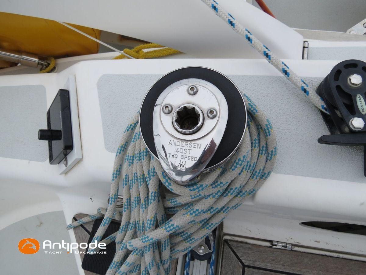 2007 Dragonfly 35 - 70