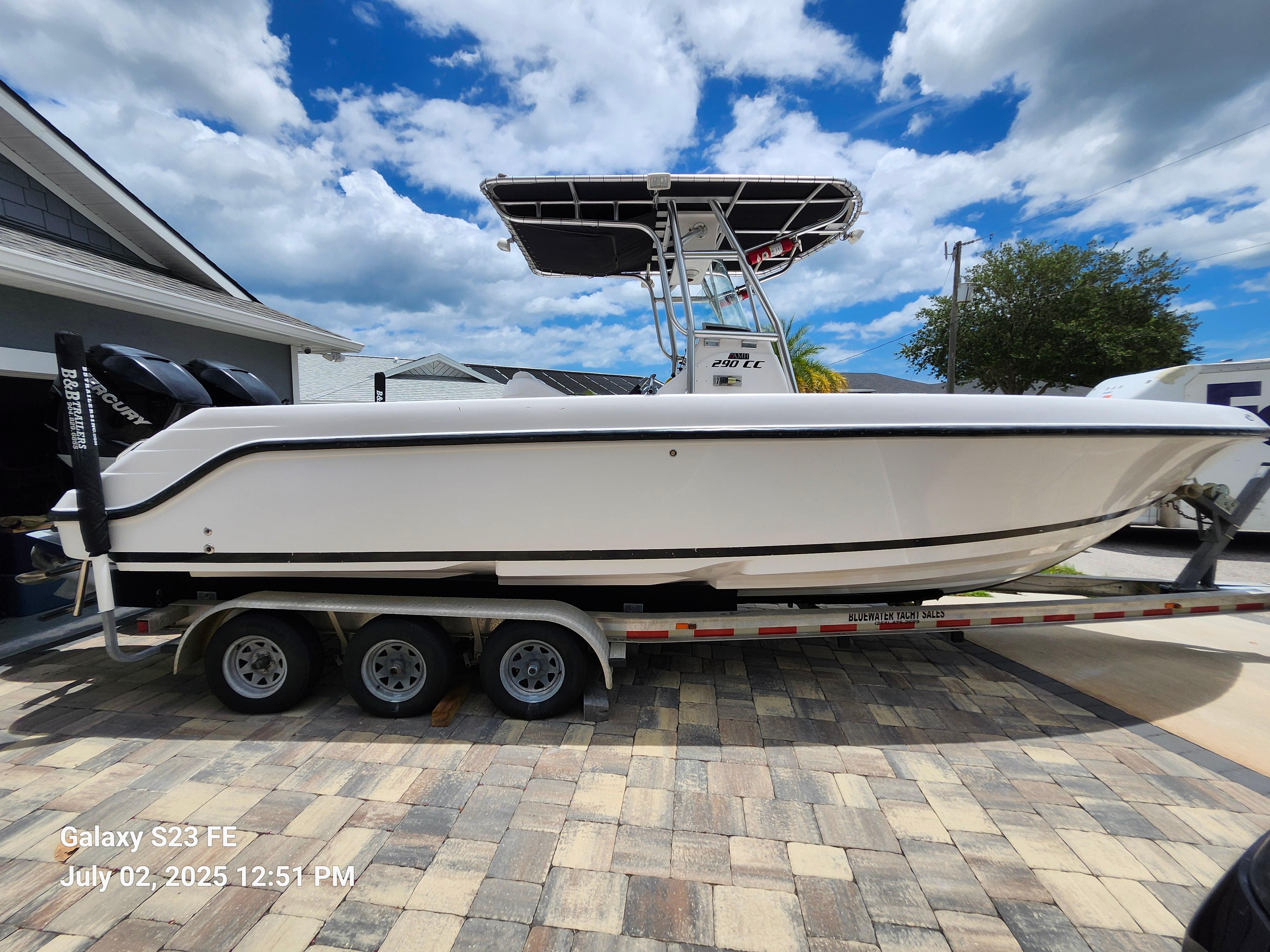 2010 Donzi 29 ZF Open