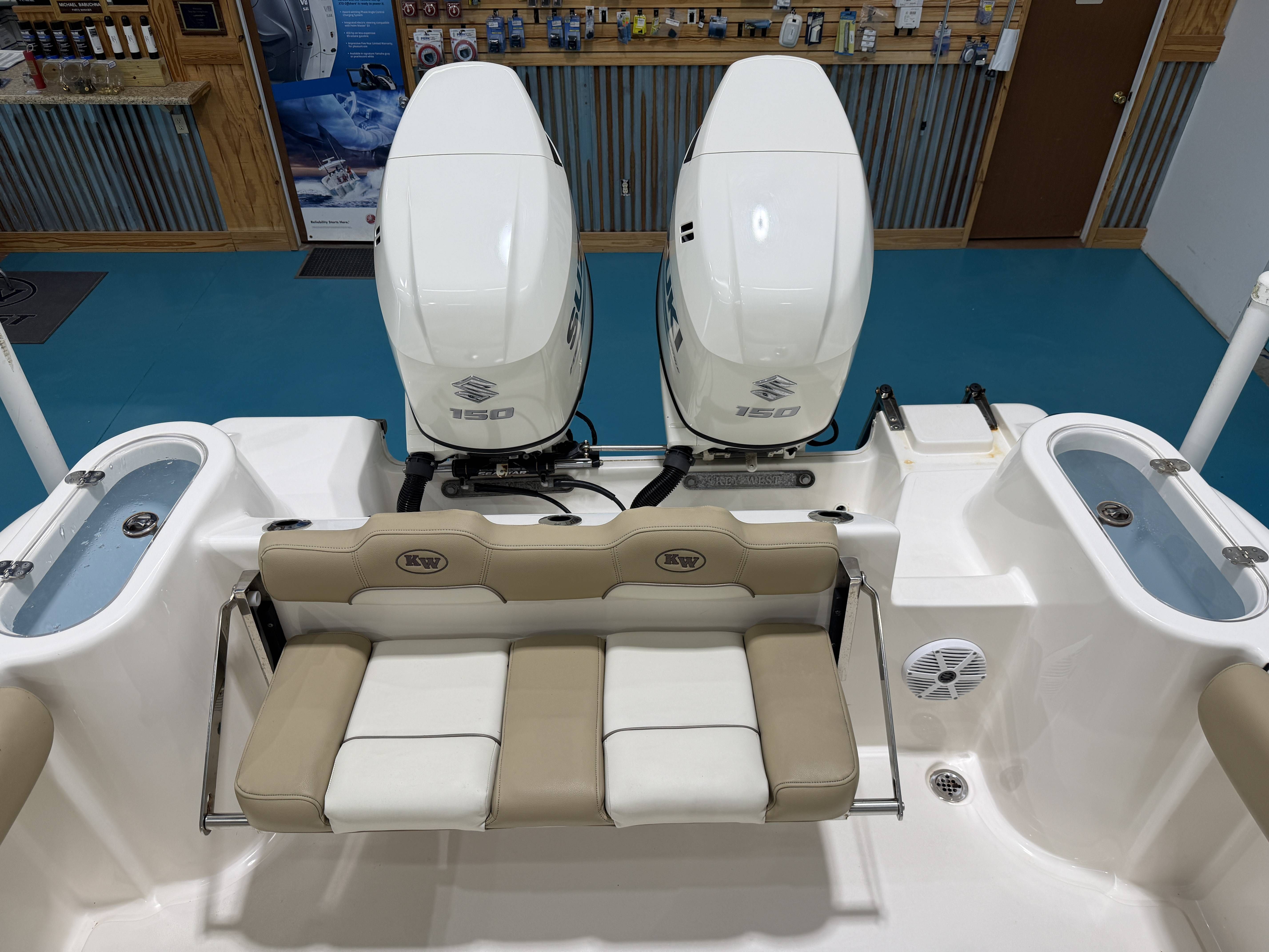 2018 Key West 244 Center Console - 16