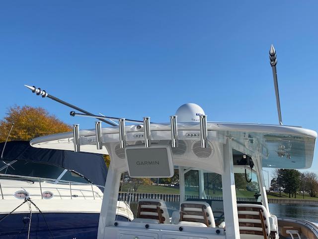 2022 HCB 42 Lujo - 27