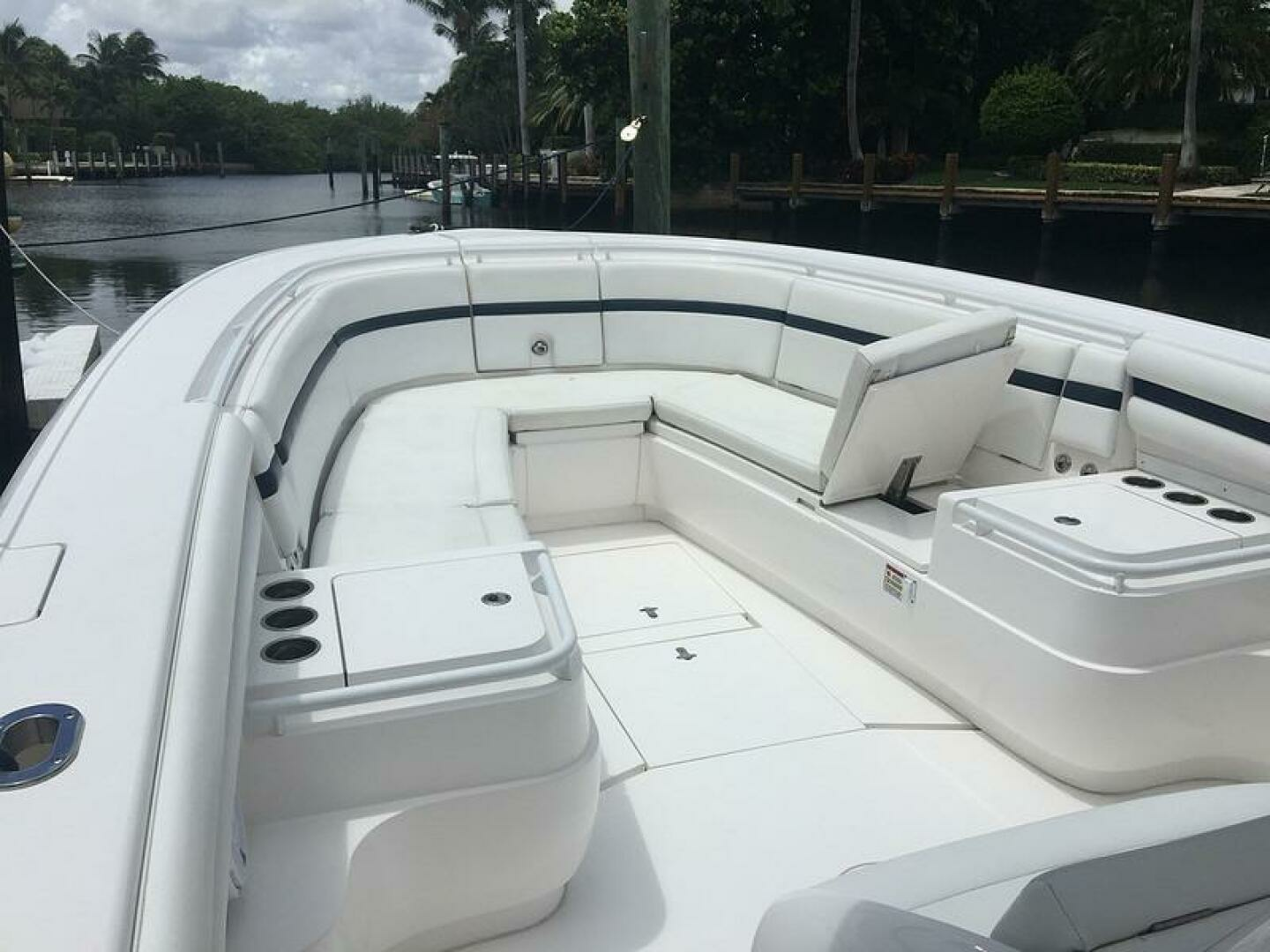 2015 Intrepid 375 Center Console - Image 7