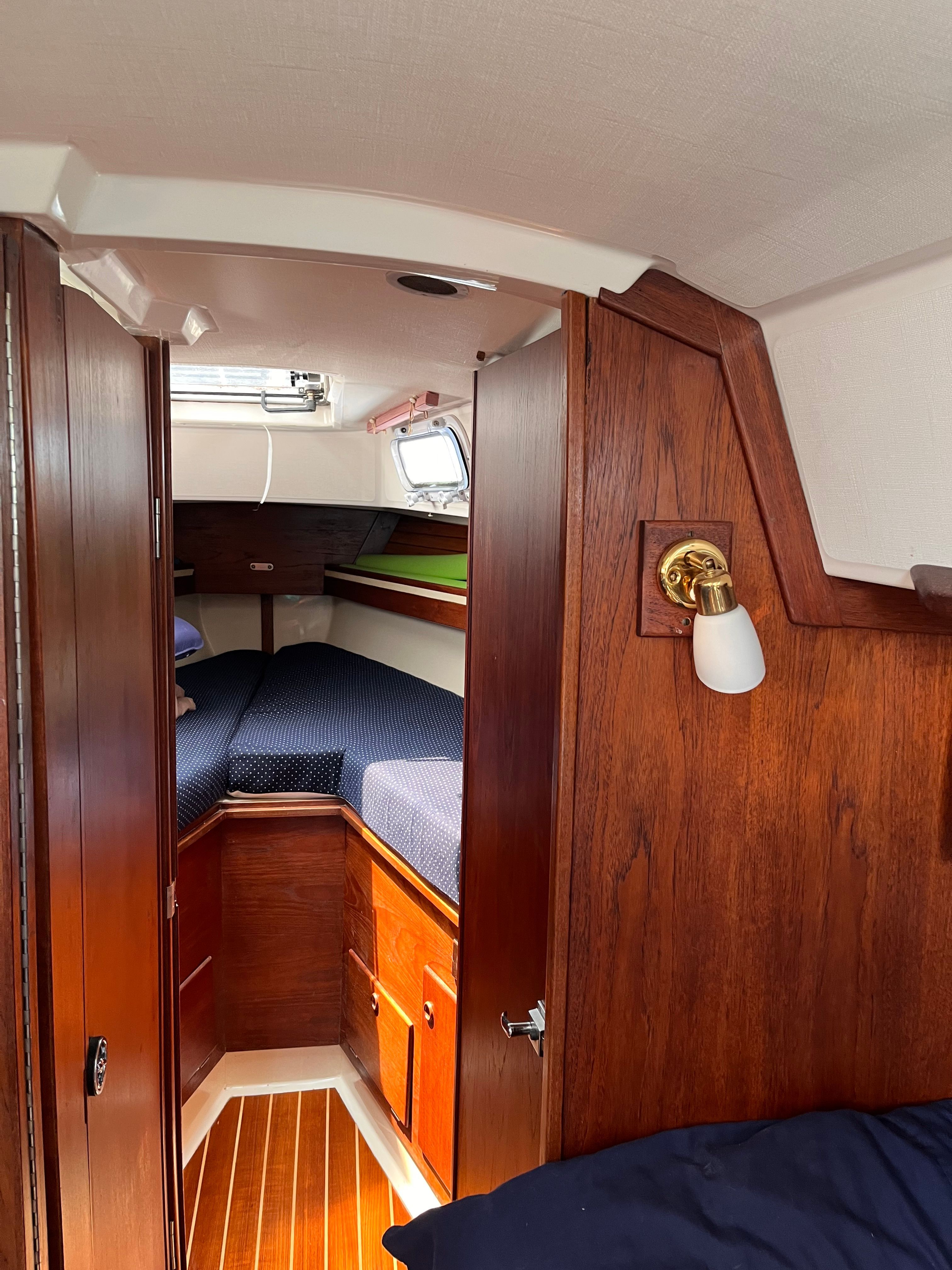 Interior of a 1989 Sabre 30 III yacht with wooden finish.