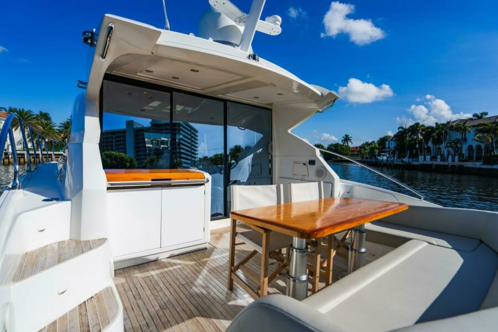 2016 Beneteau Gran Turismo 49 - Image 25