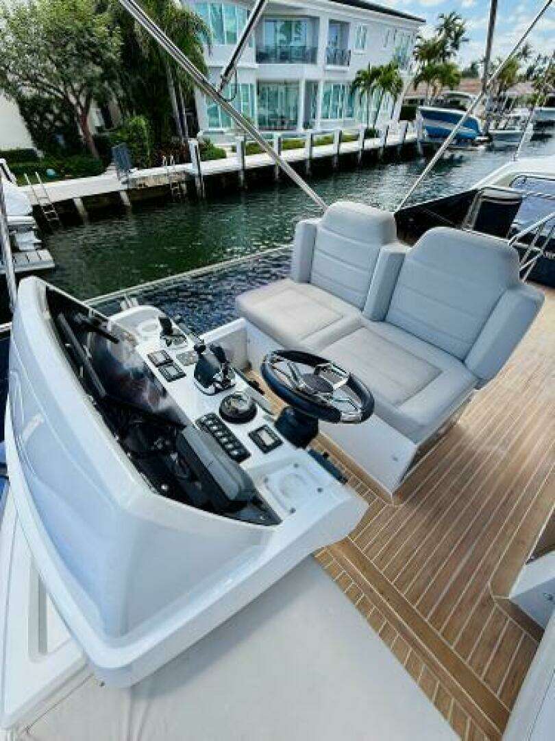 2019 Sealine F430 - Image 21