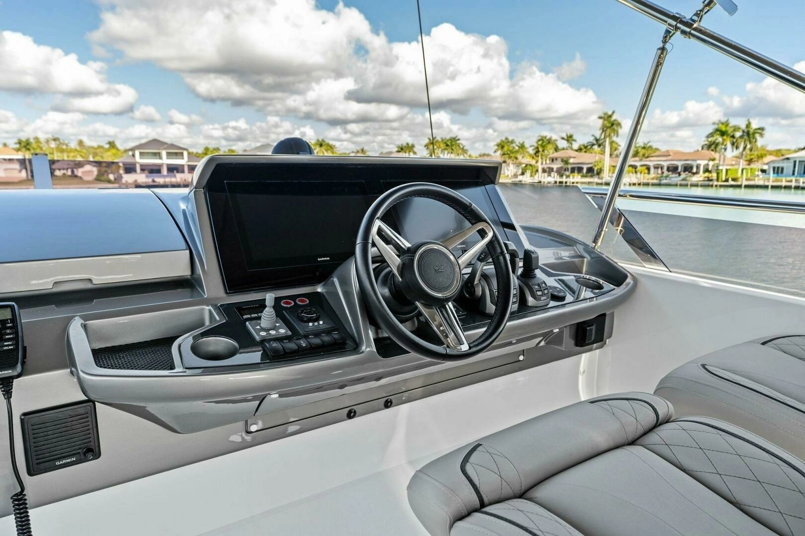 2023 Princess F50 - Image 51