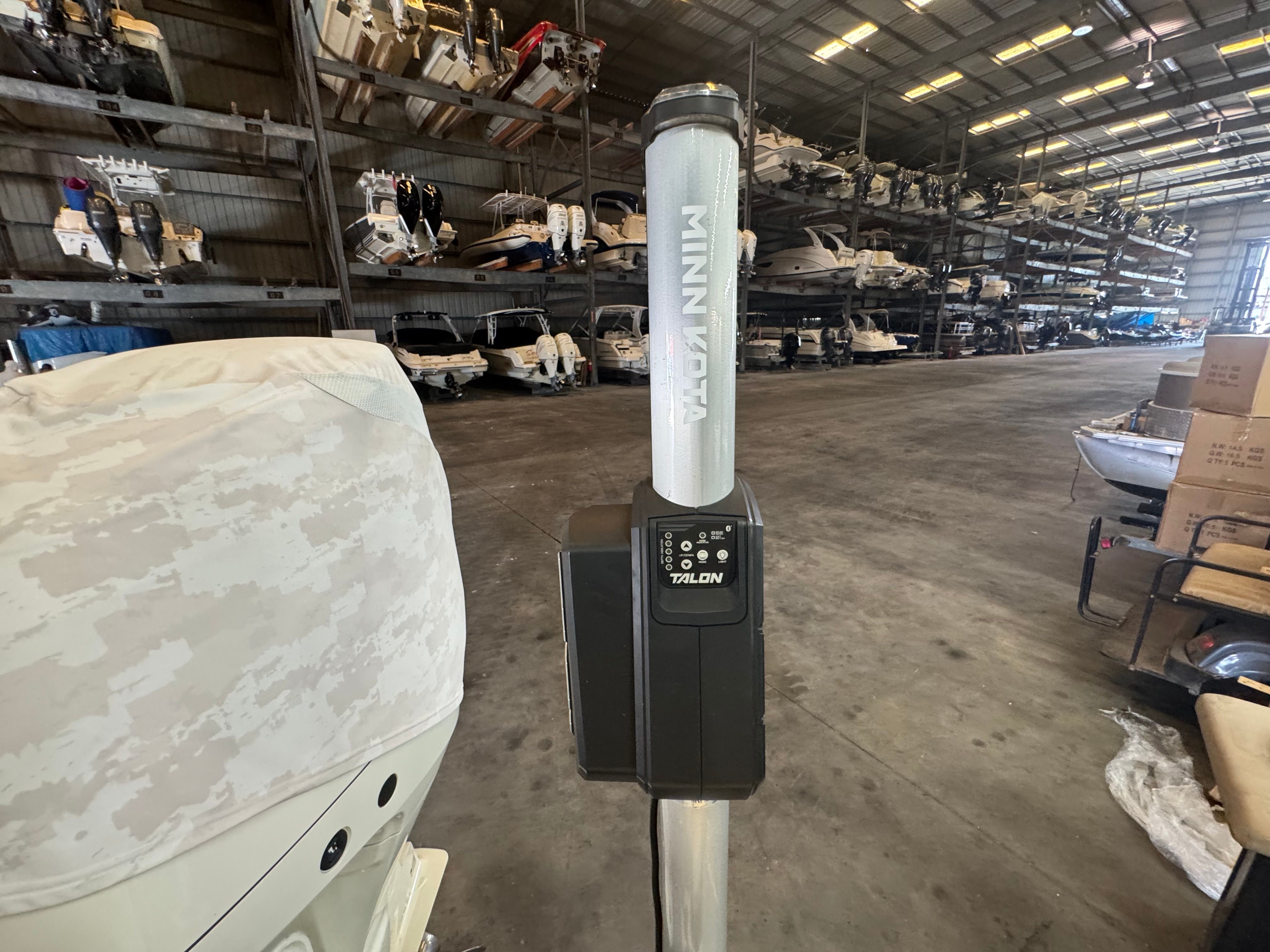 2020 Sea Born LX24 Center Console - 42