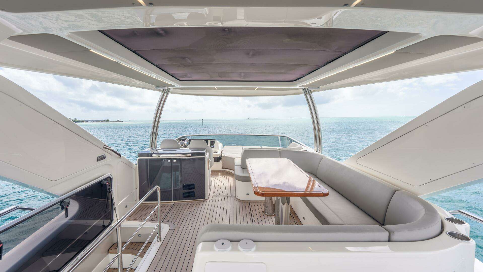 2019 Absolute 58 Fly - Image 46