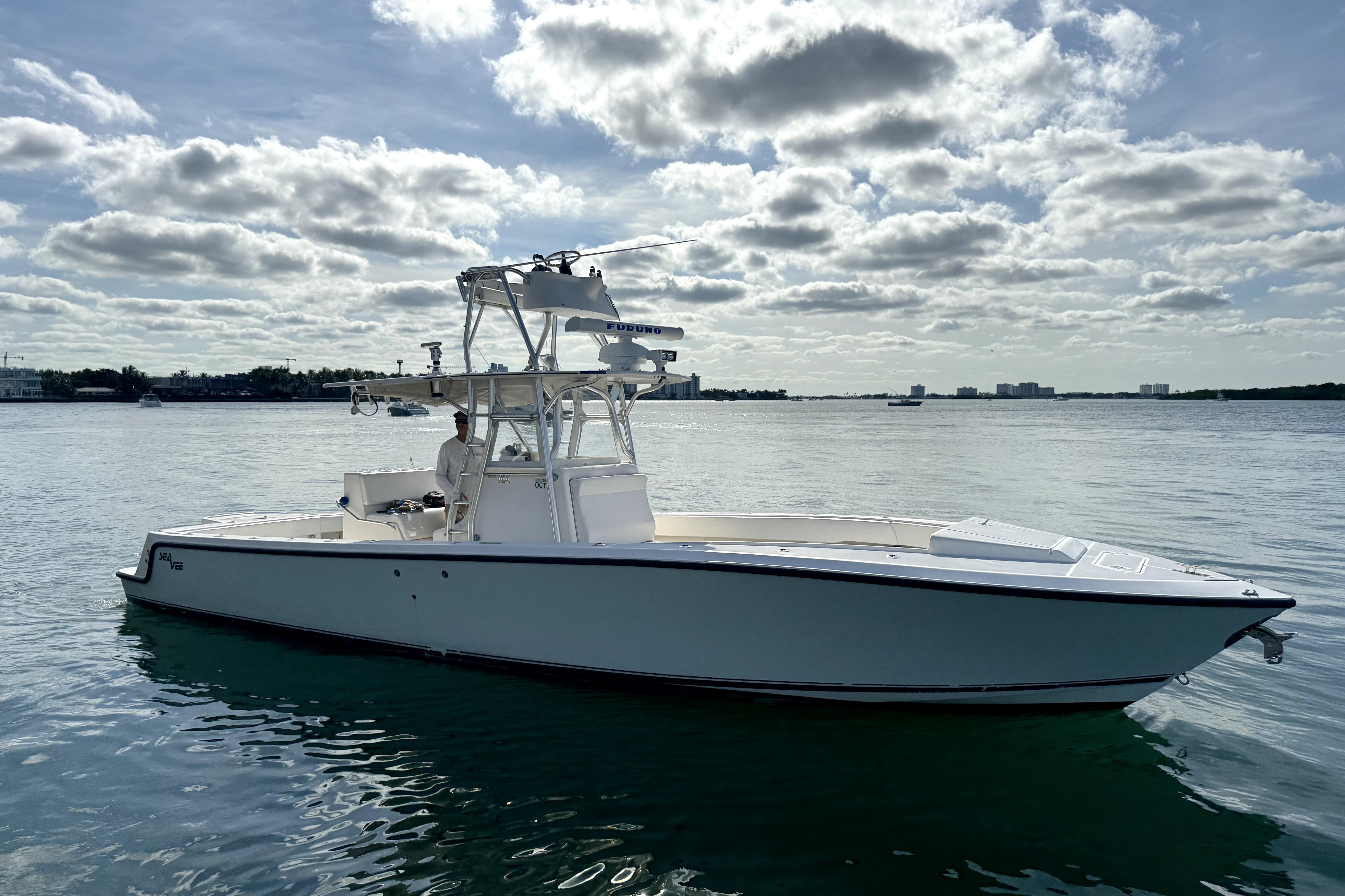 2006 SeaVee 340i Open