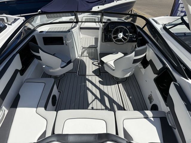 2026 Yamaha Boats 195S - 7
