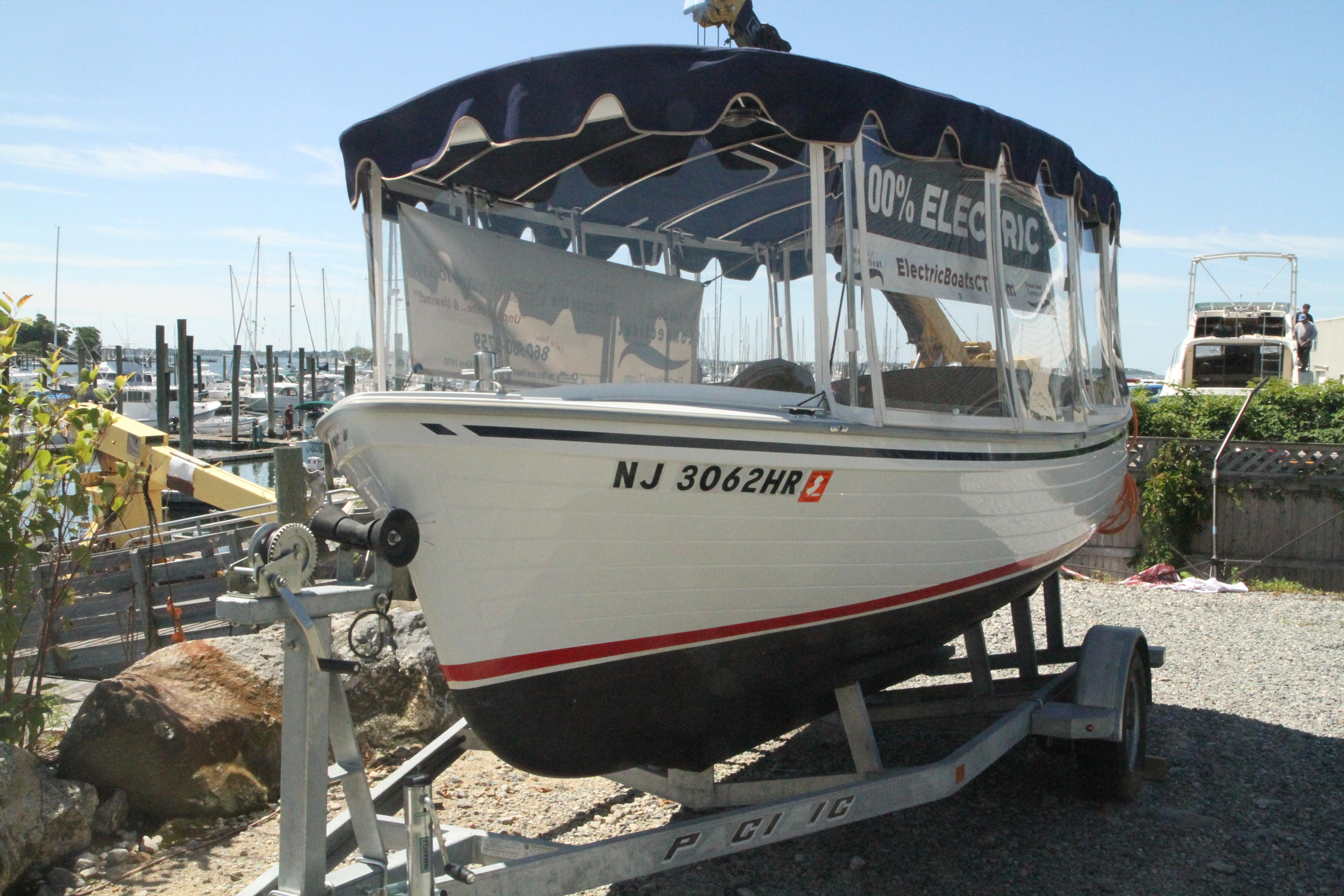 2022 Duffy Back Bay 16