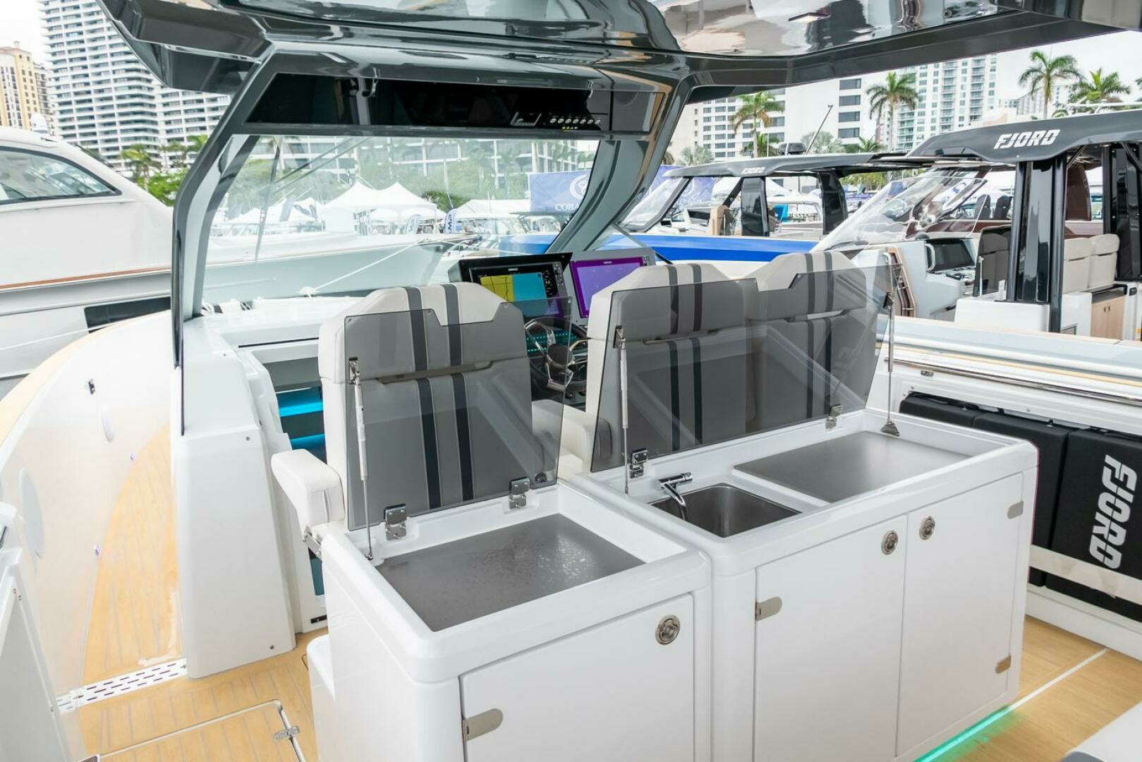 2024 Fjord 39 XP - Image 25