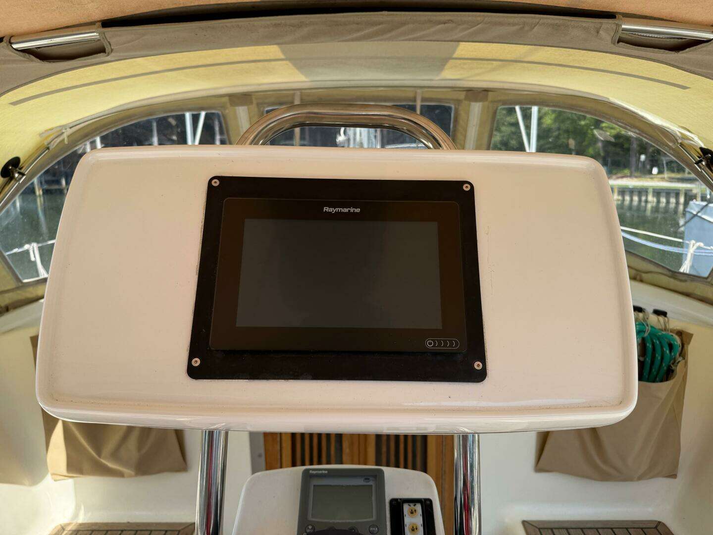2006 Southerly 115 Mark IV - Image 42