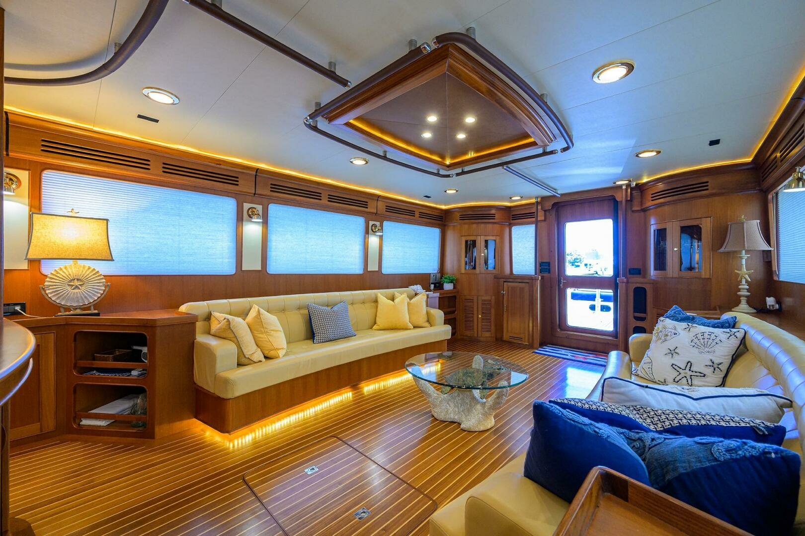 2011 Marlow 97 Explorer - Image 9