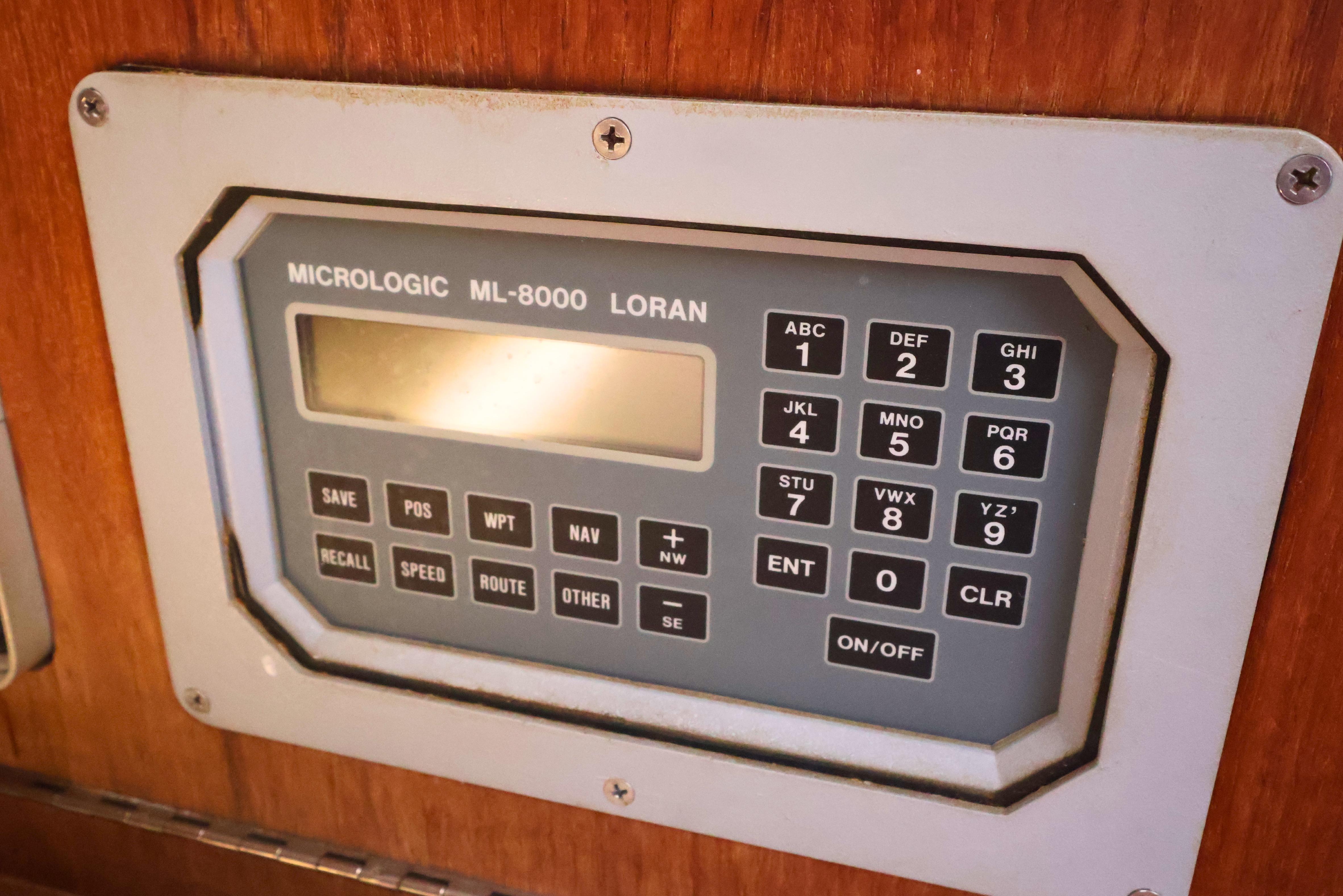 Micrologic ML-8000 LORAN navigation system on 1989 J Boat J 40.