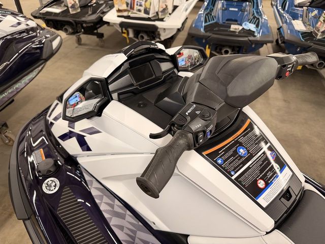 2026 Yamaha WaveRunner VX Cruiser HO - 9