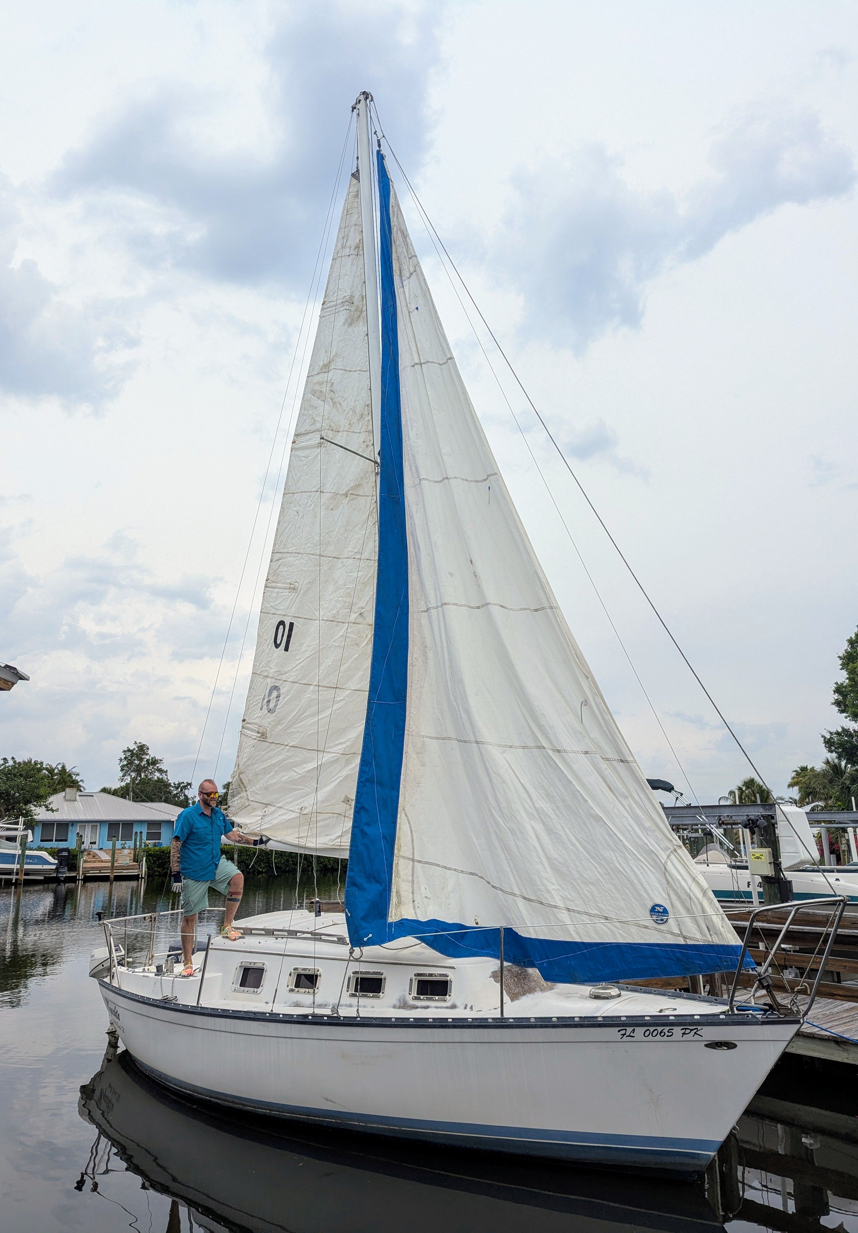 1982 Hunter 25.5