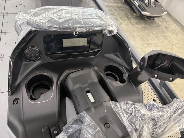 2025 Sea-Doo Switch Cruise 21 - 6
