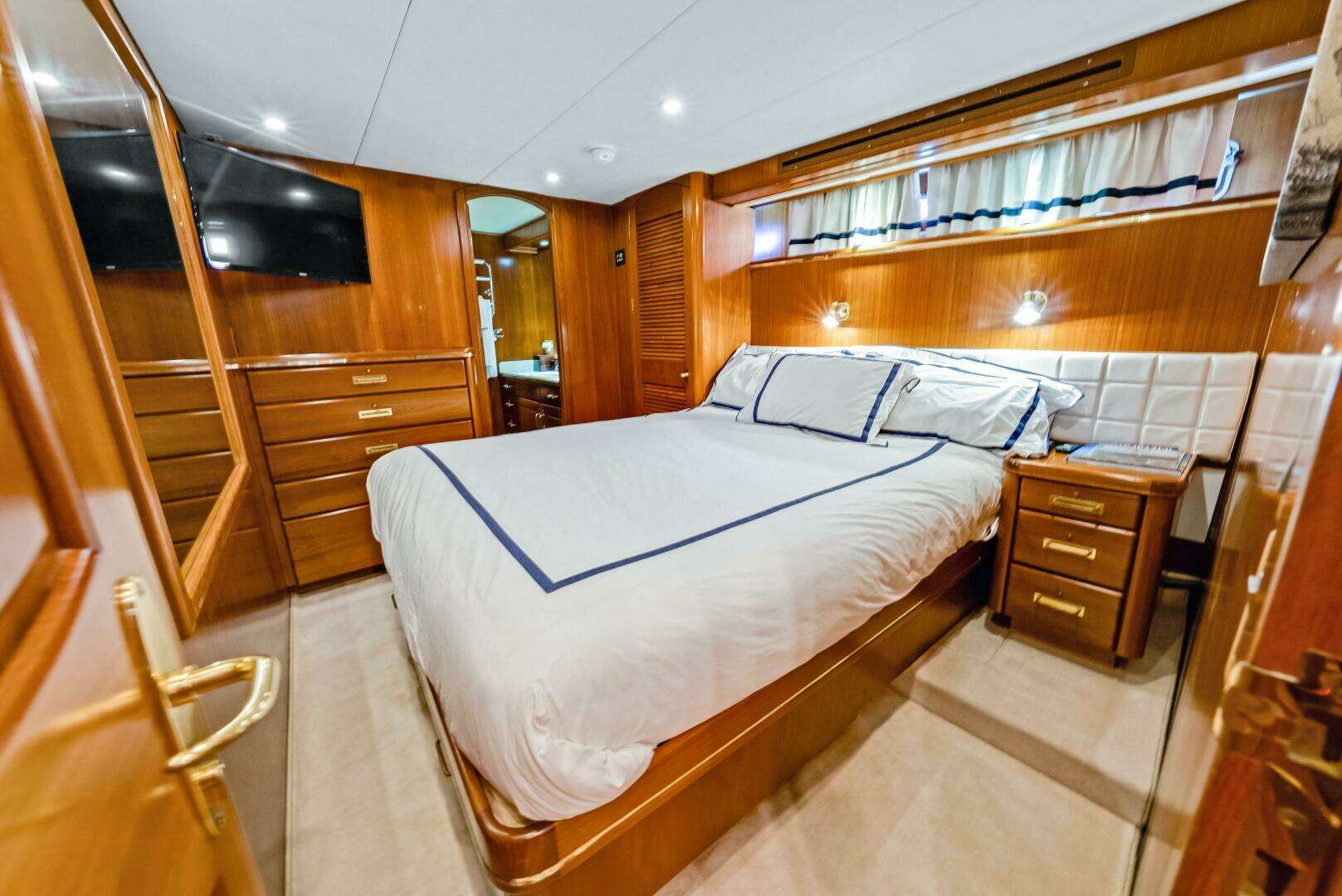 1986 Westport Christensen Cockpit - Image 11