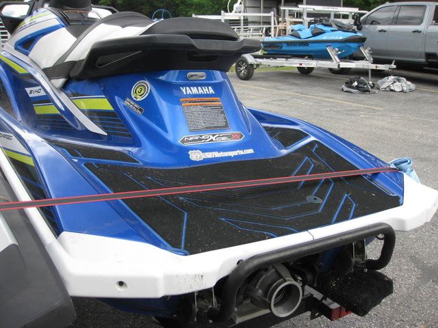 2019 Yamaha WaveRunner GP1800R - 31