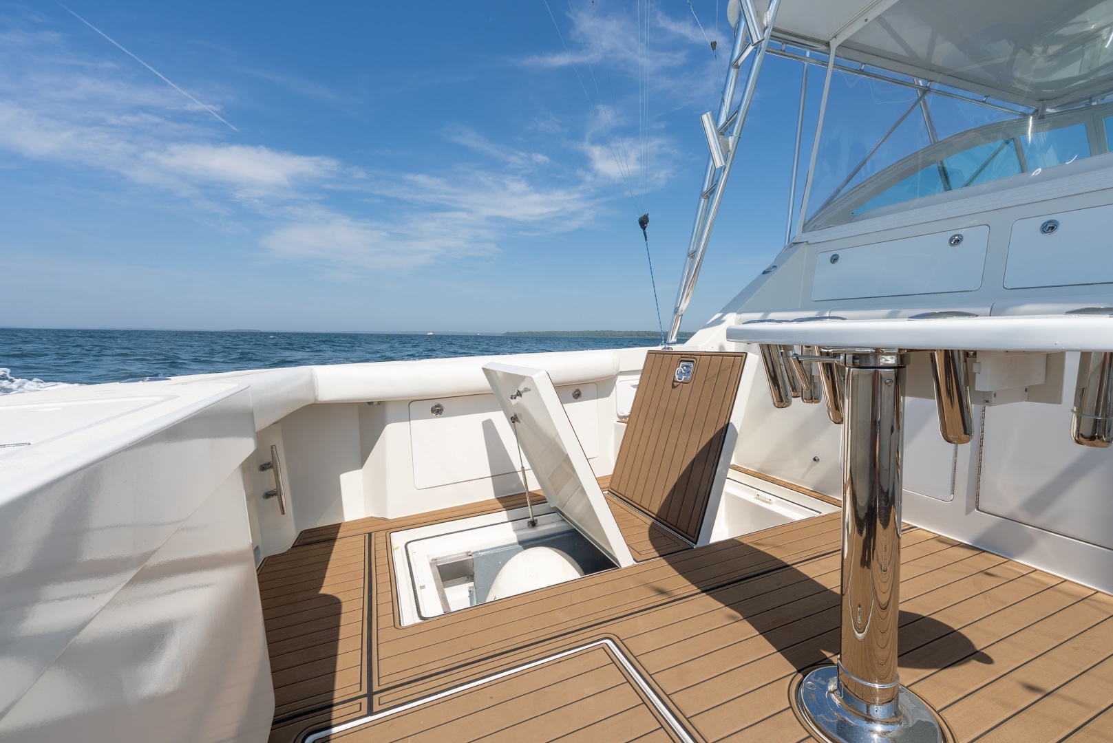 2002 Cabo 45 Express - Image 25