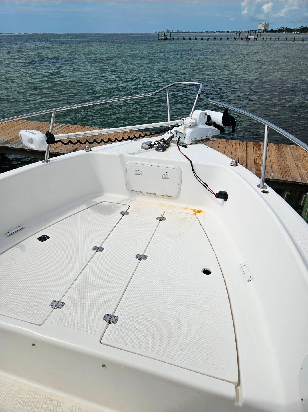 2001 Century 2300 Center Console - 11
