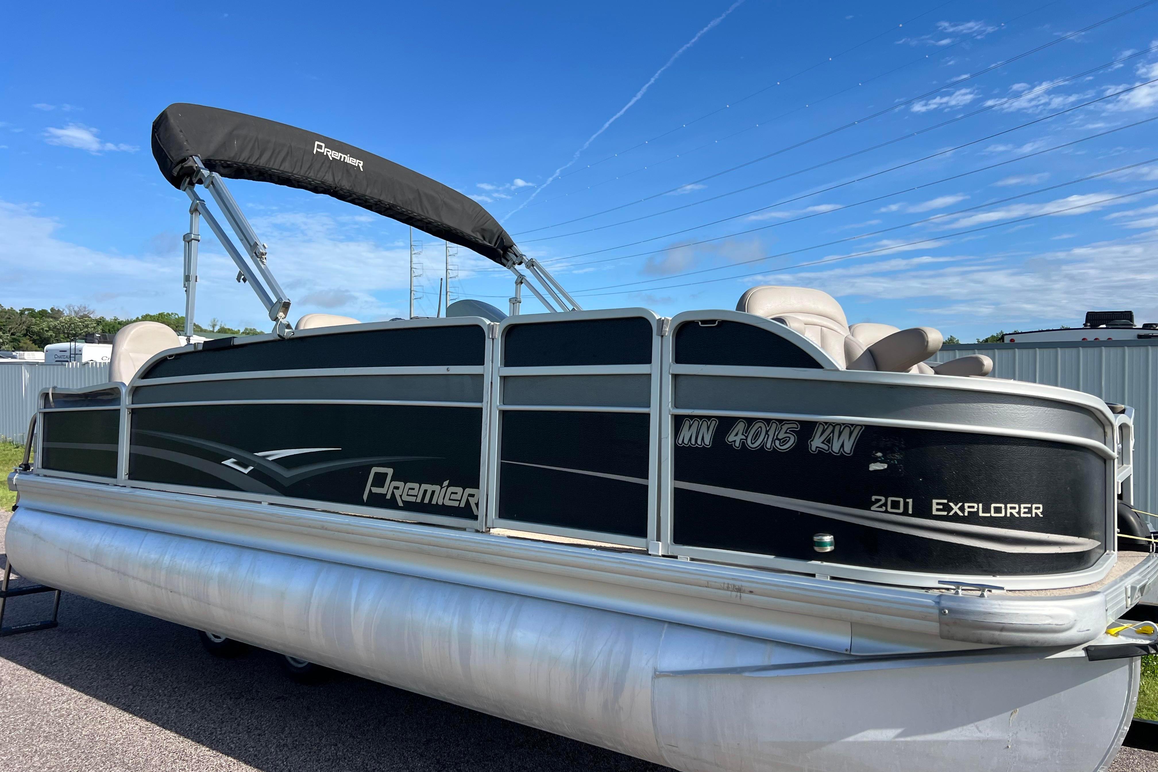 2012 Premier 201 Explorer