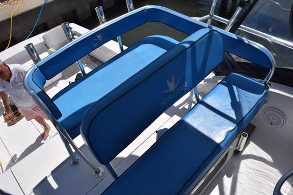 Flybridge seating
