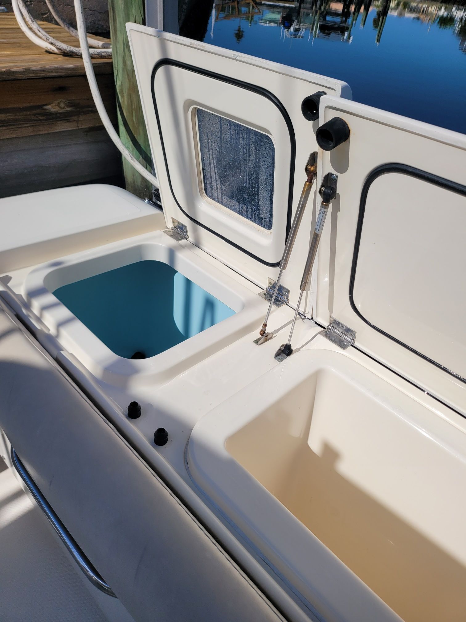 2009 Pursuit OS 375 Offshore - 43